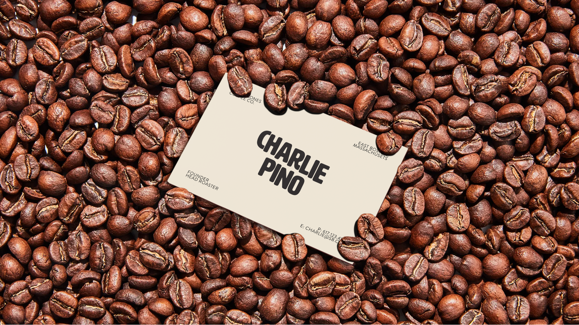 7 - BUSINESS CARD.png