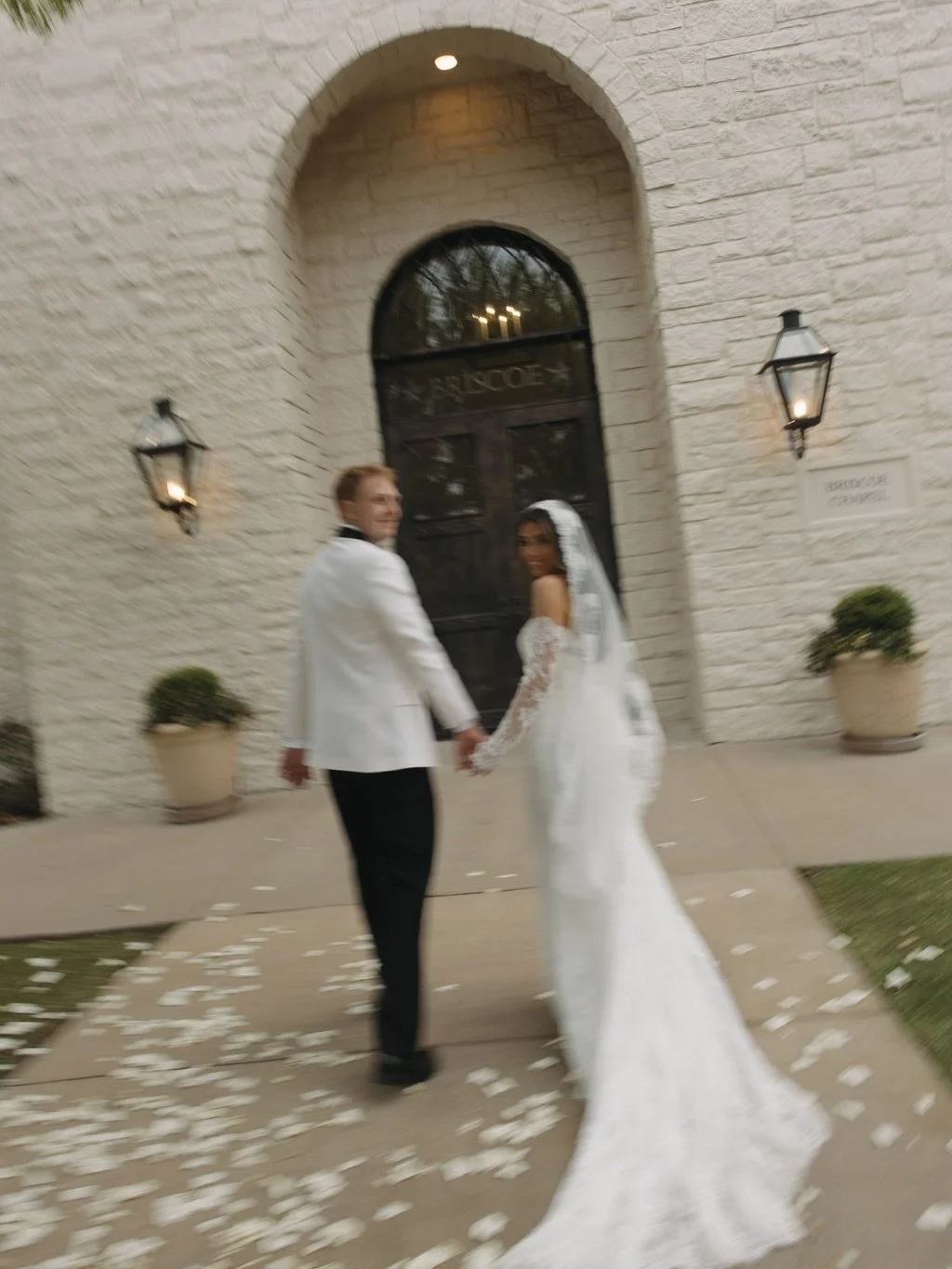 Showered in petals with the people who love them most cheering them on. From the candlelit aisle to the draped sweetheart table, every corner of this day was designed with them in mind.

Congratulations to G&amp;Z!

Venue: @briscoemanor
Floral| Decor