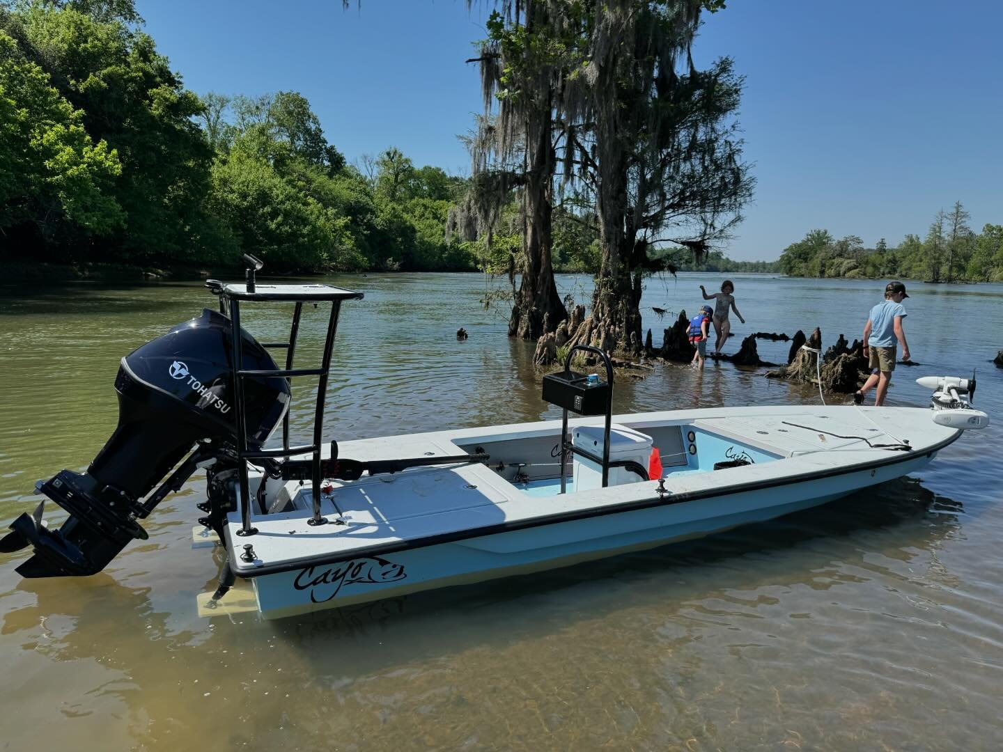 We can&rsquo;t think of a better way to break in the new skiff🤙🏼#cayoboatworks #cayo173