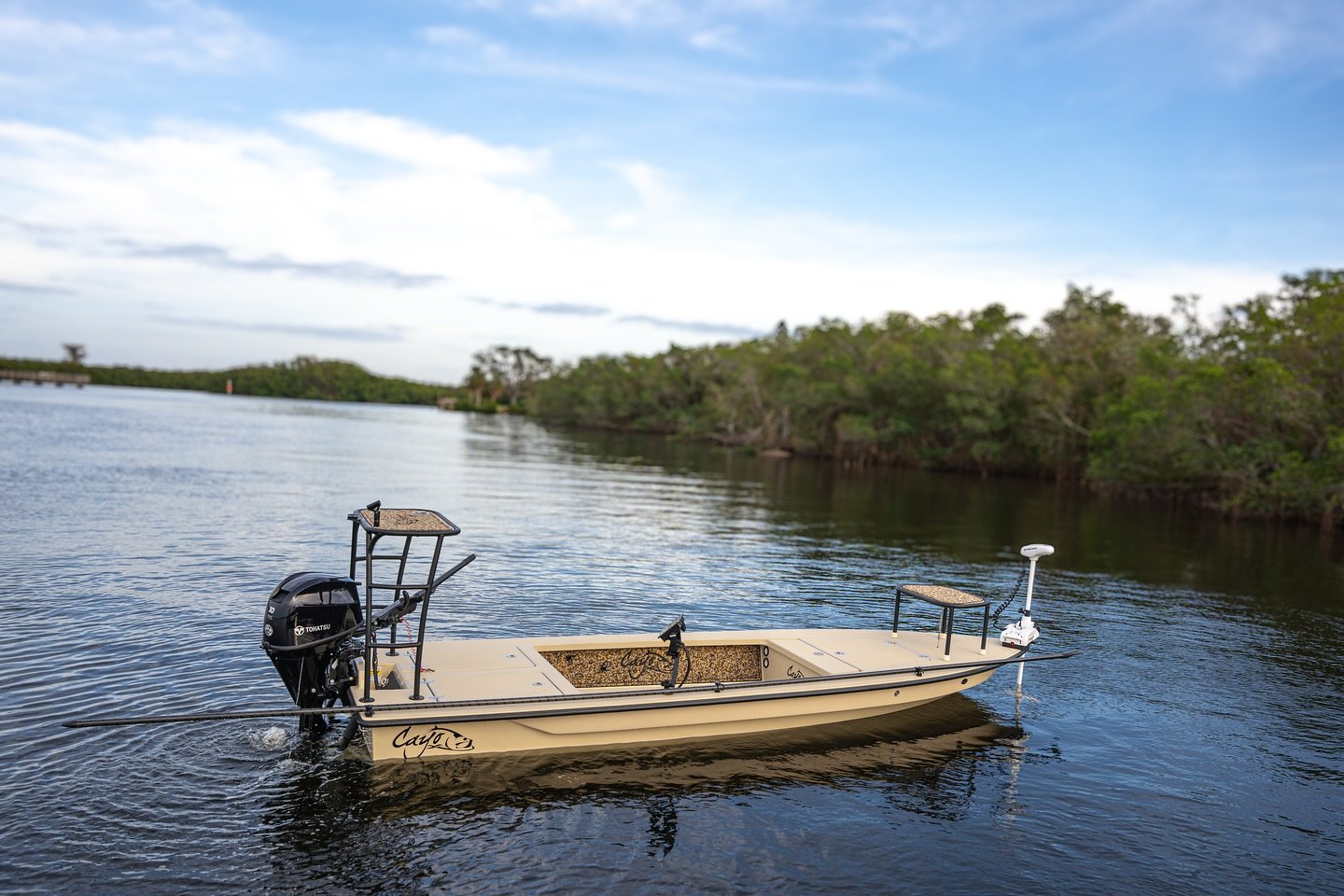 This Desert Sand 173 is Naples bound! Featuring black powder coated platforms, Simrad Go9, and a Minnkota Terrova. @carbonmarineoutdoors Push Pole and Tiller Pillar