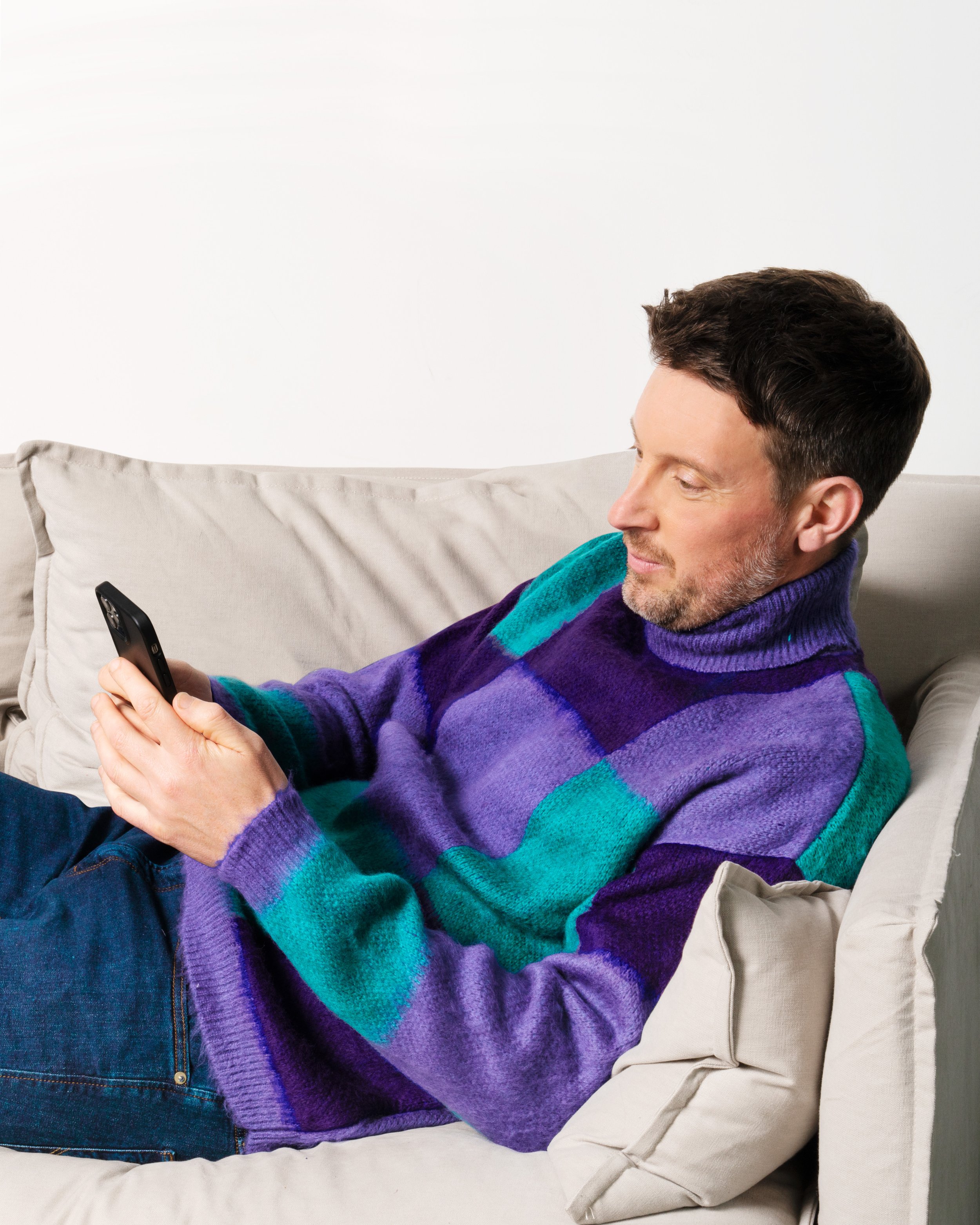 Male_Phone_Sofa_Portrait.jpg