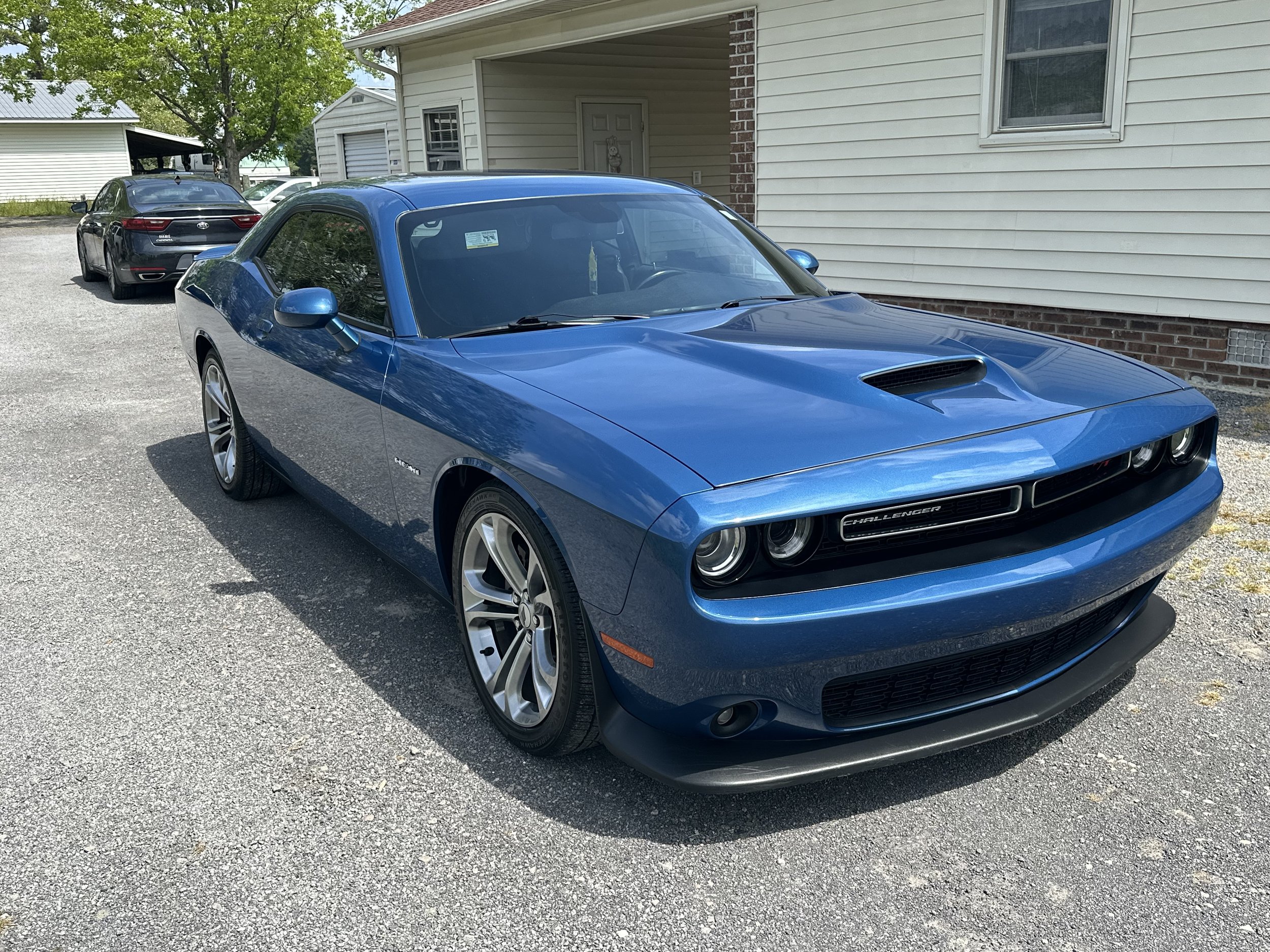 Blue Dodge Challenger Passenger Front View.jpg