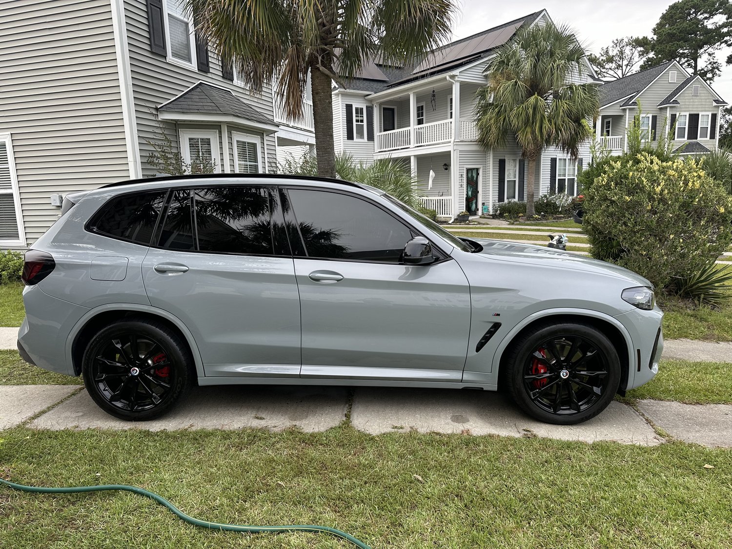 Detailed Vehicle - Front View