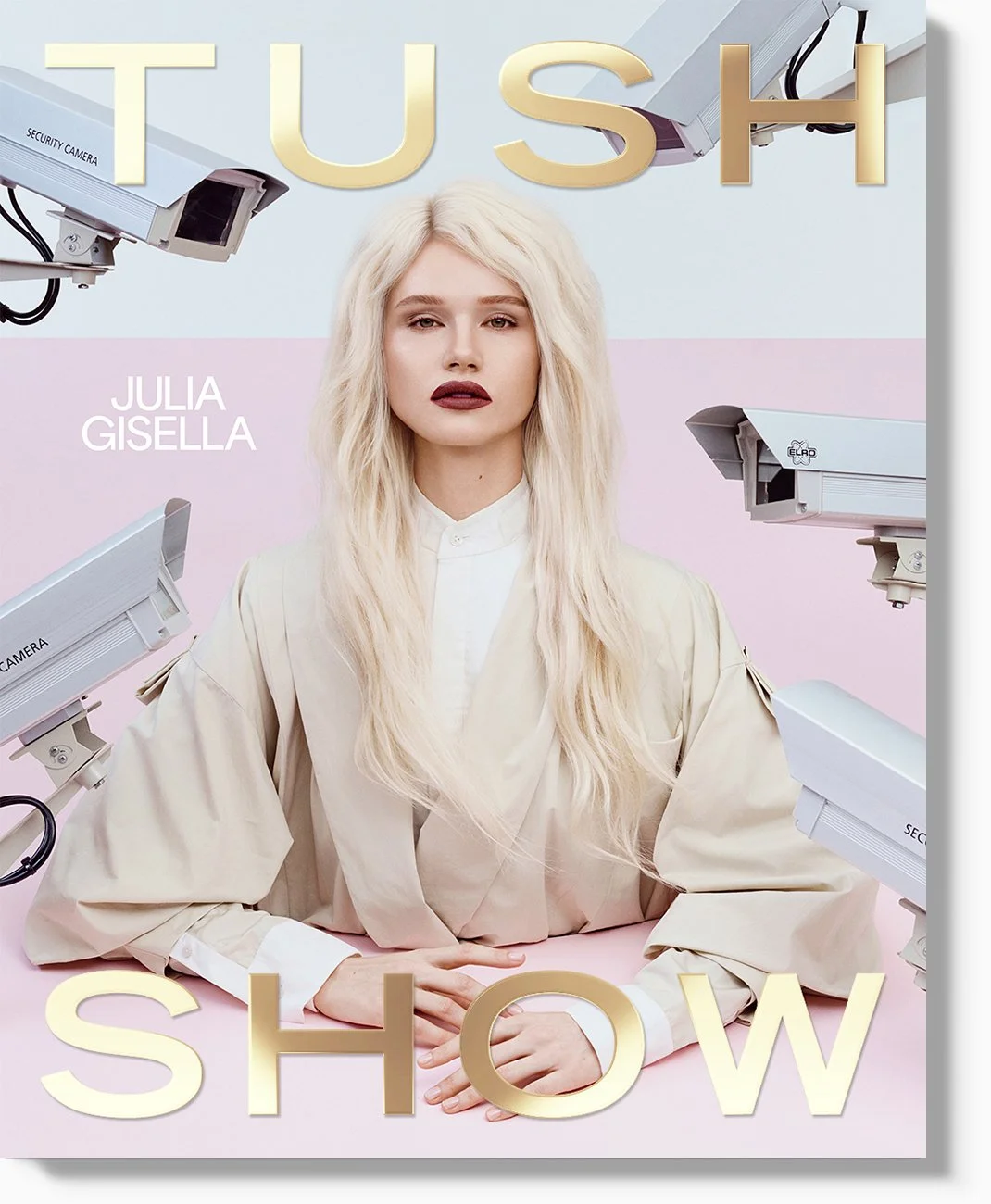 Julia Gisella / TUSH #57