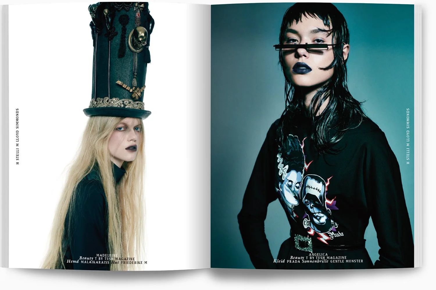 Zwei Modelle in Gothic inspirierten Outfits. Links ein Model mit langem blondem Haar, dunklem Lippenstift, einer großen schwarzen Hüte mit goldenen Verzierungen, und schwarzem Kleidung. Rechts ein Model mit nassem schwarzen Haar, dunklem Lippenstift,