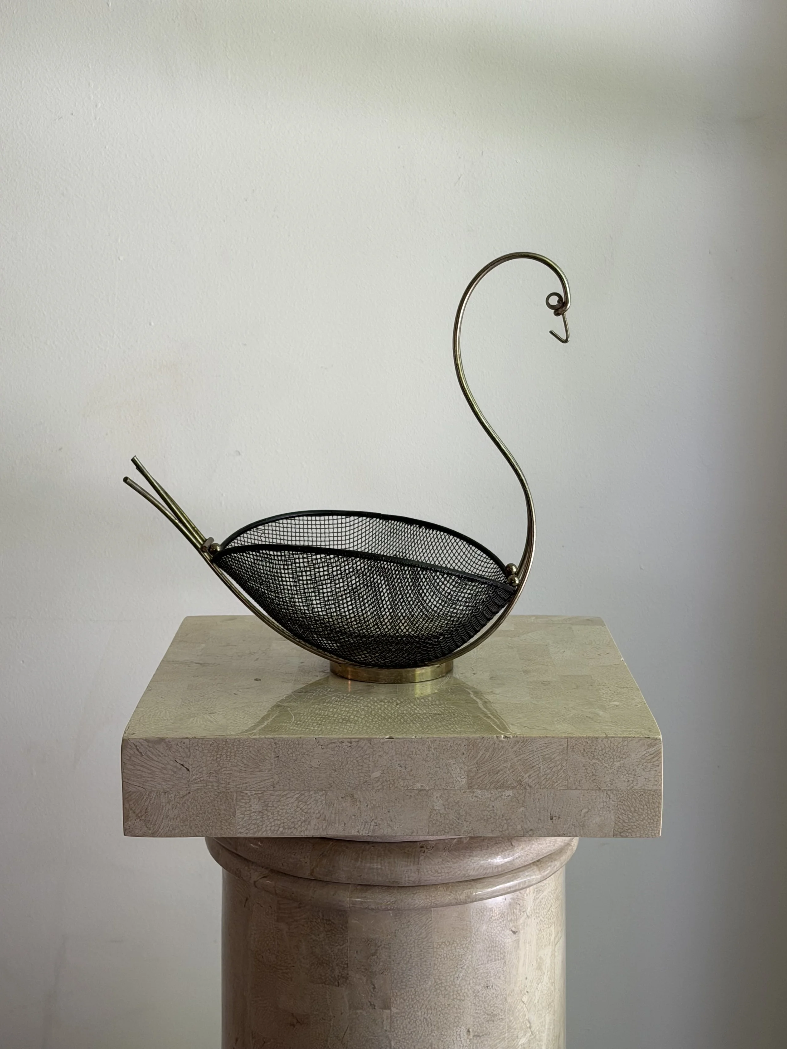 Swan bowl