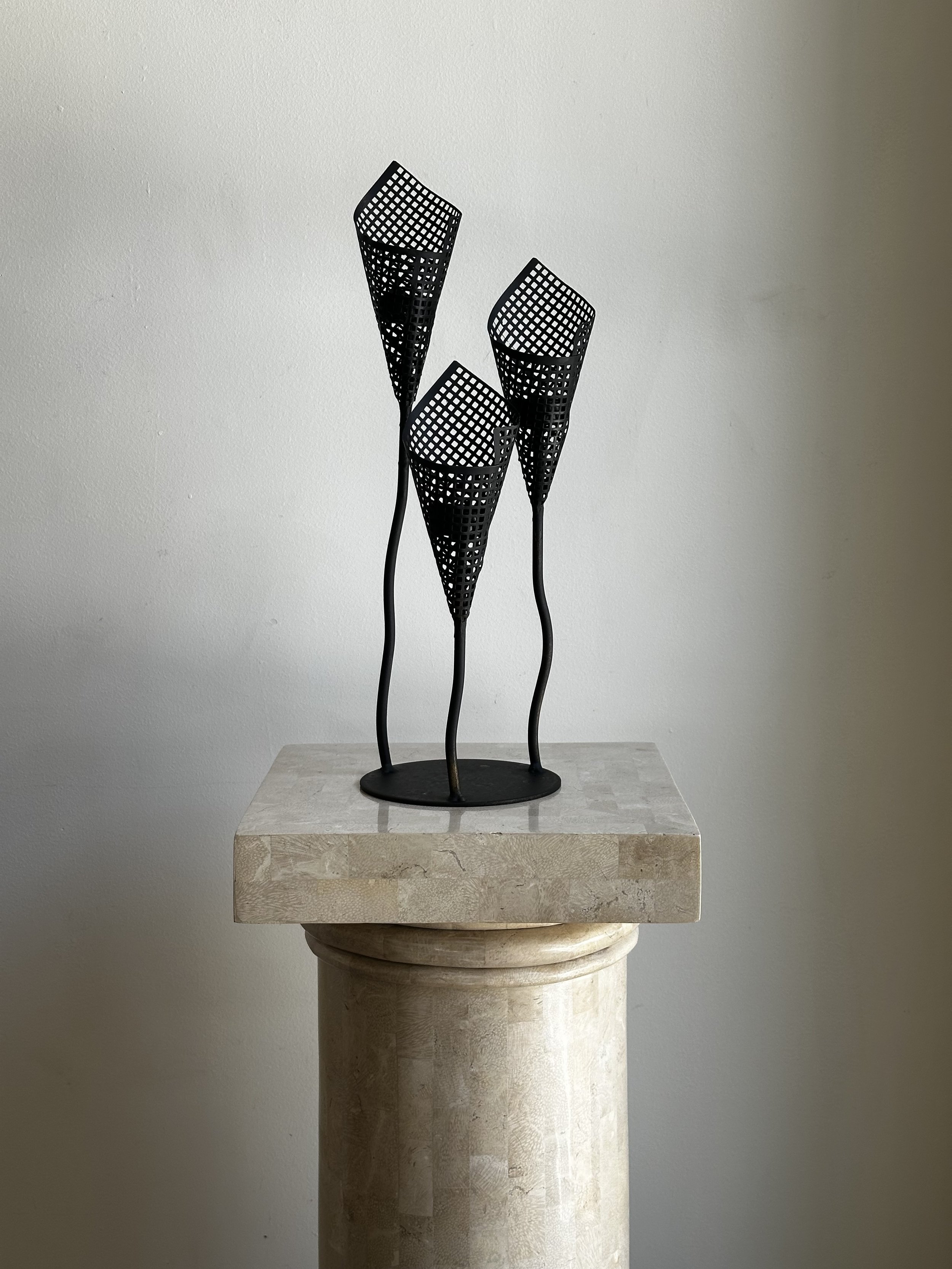 Mesh cala lily candelabra