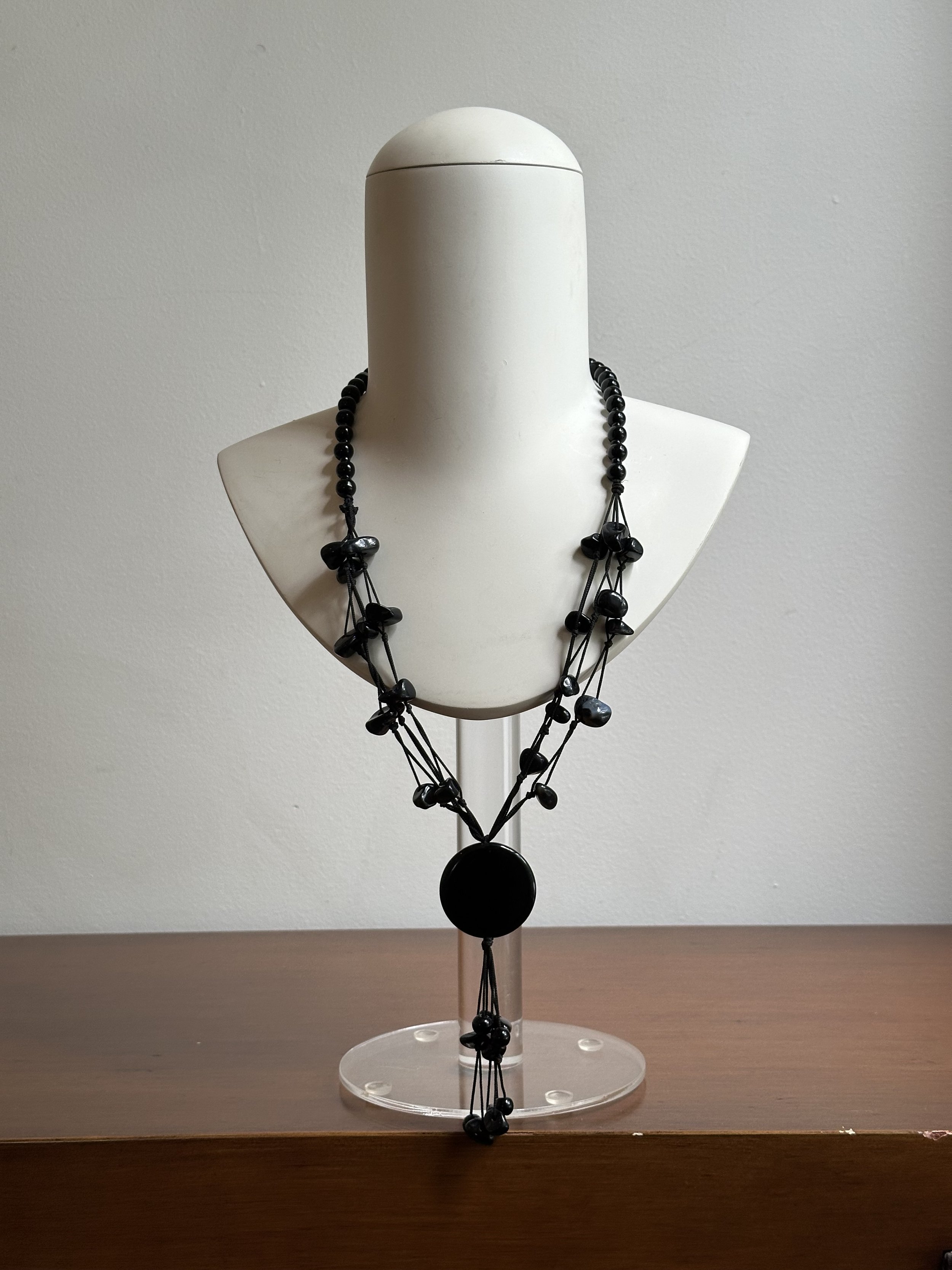 Agate lariat necklace