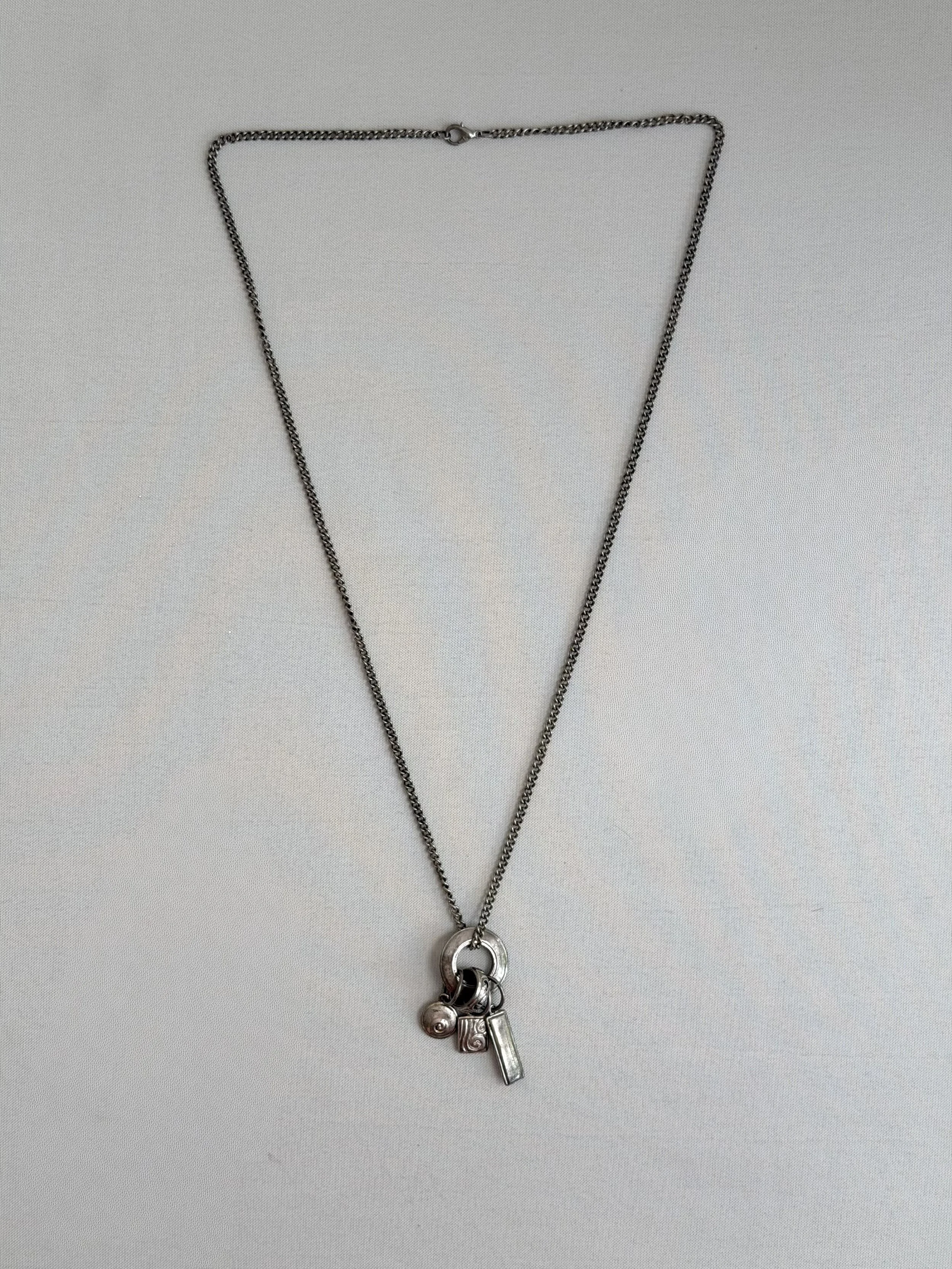 Charm pendant necklace