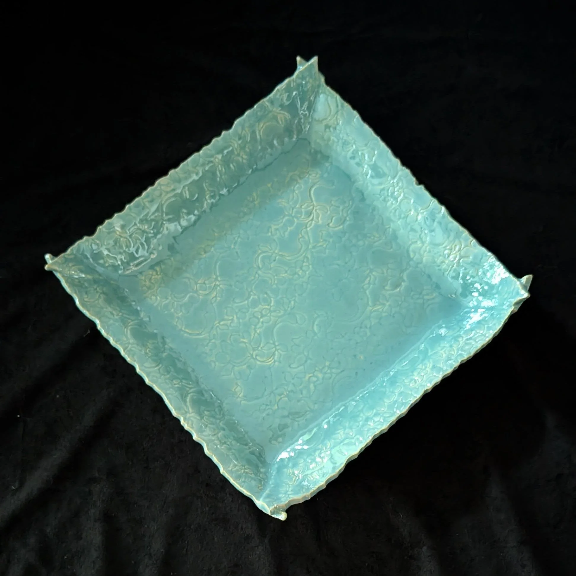 🐴 Discover Suzie Council of Horse Ass Pottery, featured artist and studio host for the 2026 Lakeside Artists Studio Tour!

At her pottery studio, Suzie creates distinctive ceramics using wheel-thrown, hand-built, and slab-rolled techniques. An award