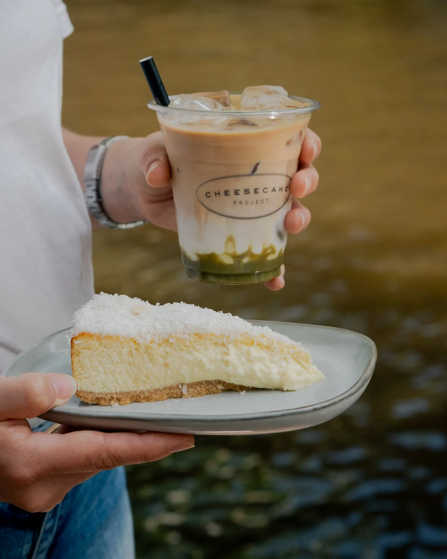 cheesecake_Web_lauratommphoto-2.jpg