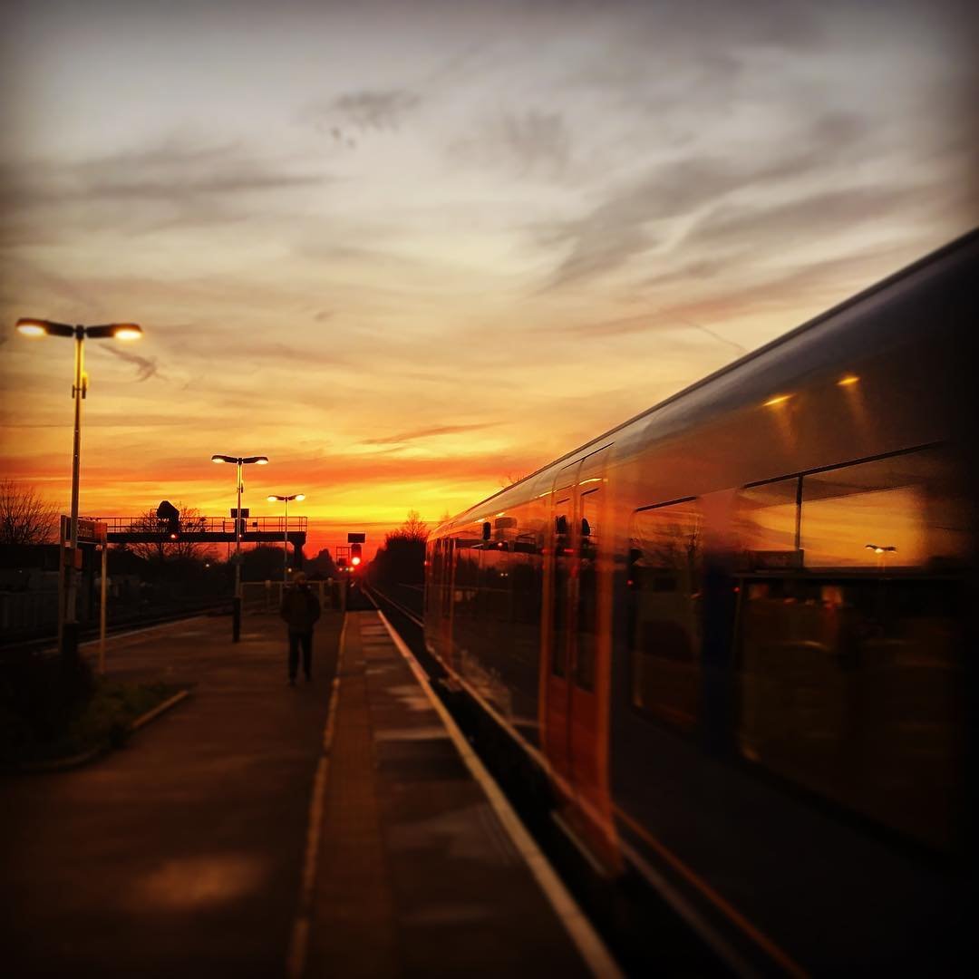 Surbiton Sunset
.
.
#sunset #surbiton #kingston #london #train #station #travel #winter #reflection