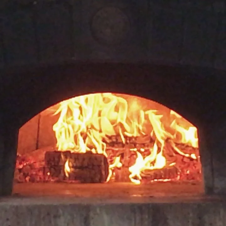 Flatbread Oven
#flatbread #oven #outdoor #thepig #brokenhurst #newforest