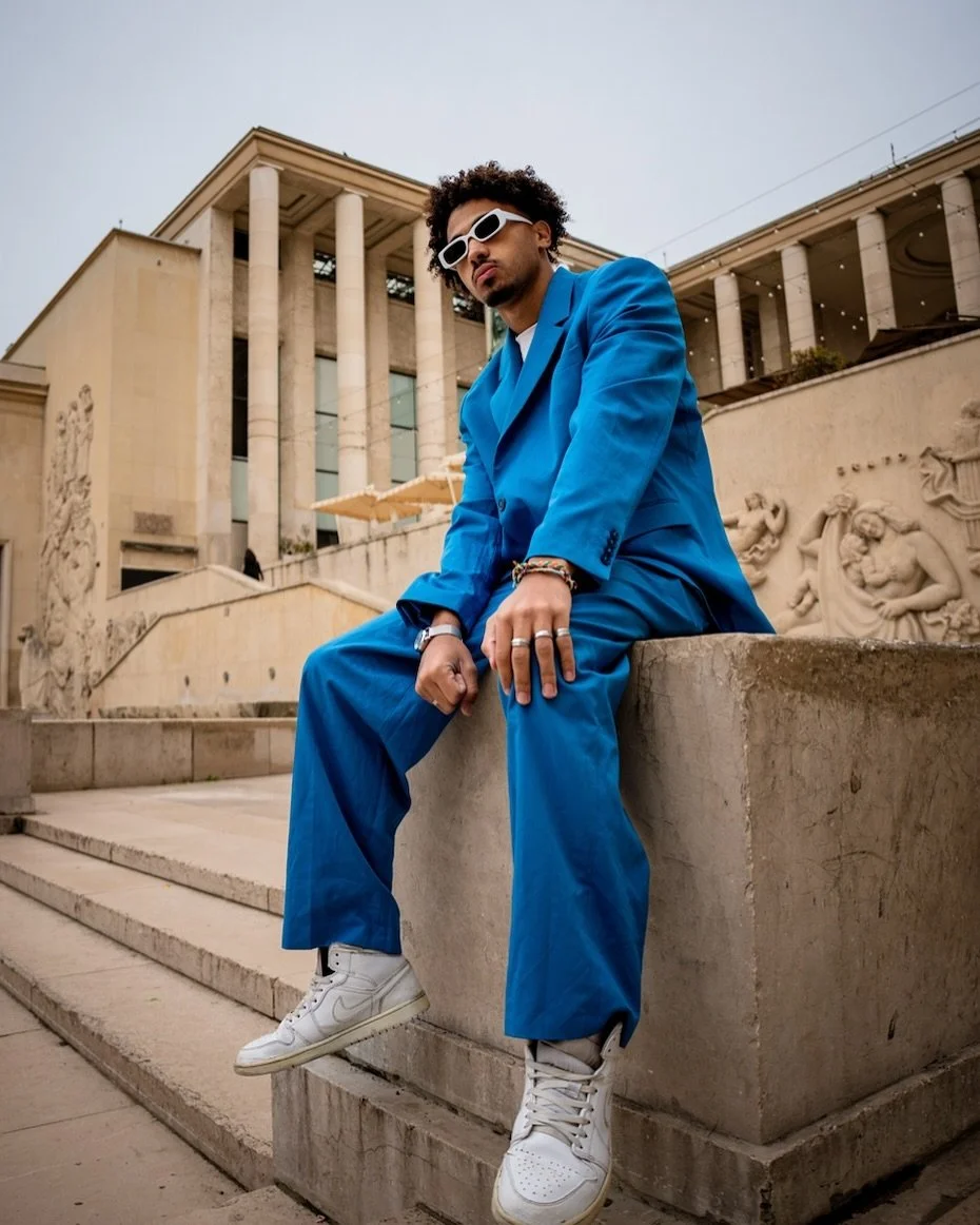 The bright blue suit really stands out against the detailed carvings on the wall. It&rsquo;s a mix of modern style and classic architecture that just works.

Want photos that feel bold and unique? Let&rsquo;s make it happen.

Model: @ayiba_k 

Thank 