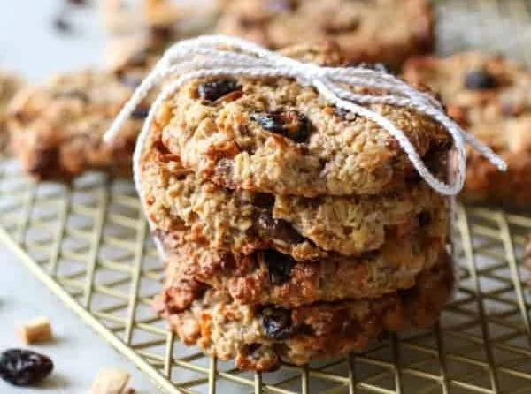 Apple Cinnamon Breakfast Oat Cookies