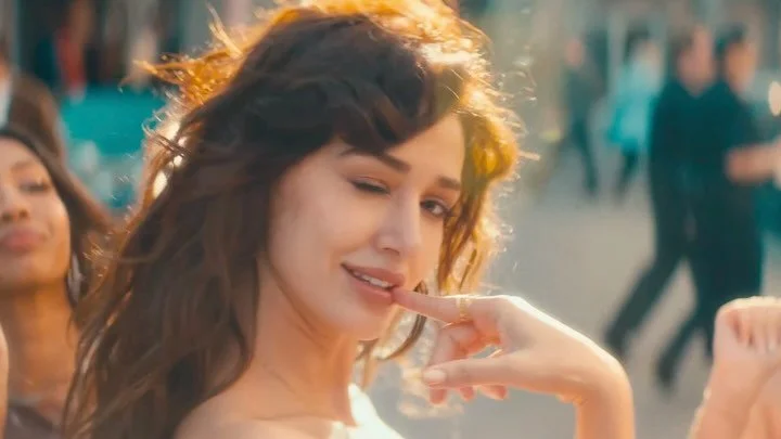 So greateful to be able to light this beautiful choreography for @nandan.cine shooting @dishapatani 

One 18K Fresnel, some 360's, solid team, and a dream. 

The choreography team CRUSHED
Choreographer: @parthdani_ 
Choreographer Assistant: @harleen_