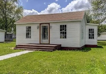 Clinton Exterior.JPG