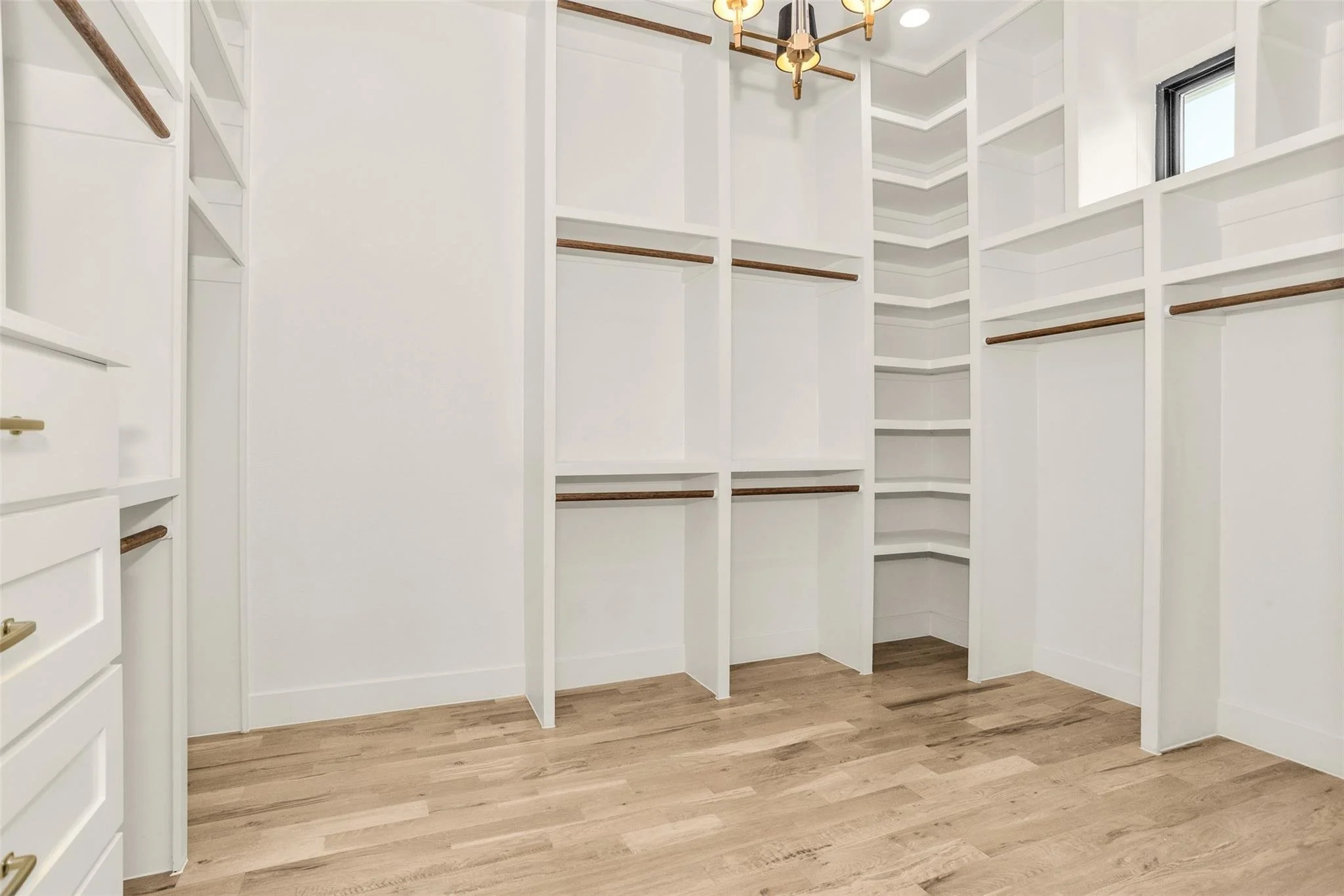 Master Closet 2.jpeg