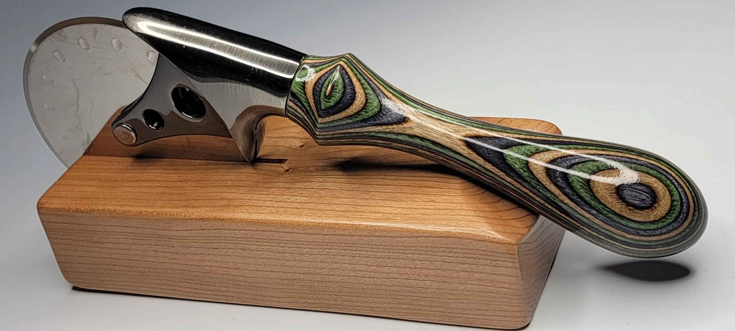 Pizza Cutter - Green Mountain Camo