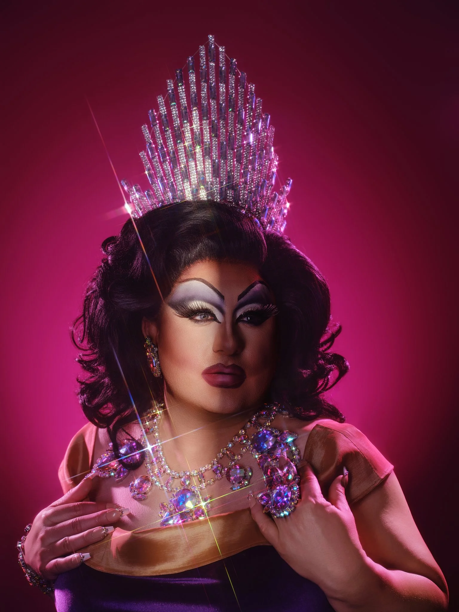 Queen - Lola - RESIZED - 07.jpg