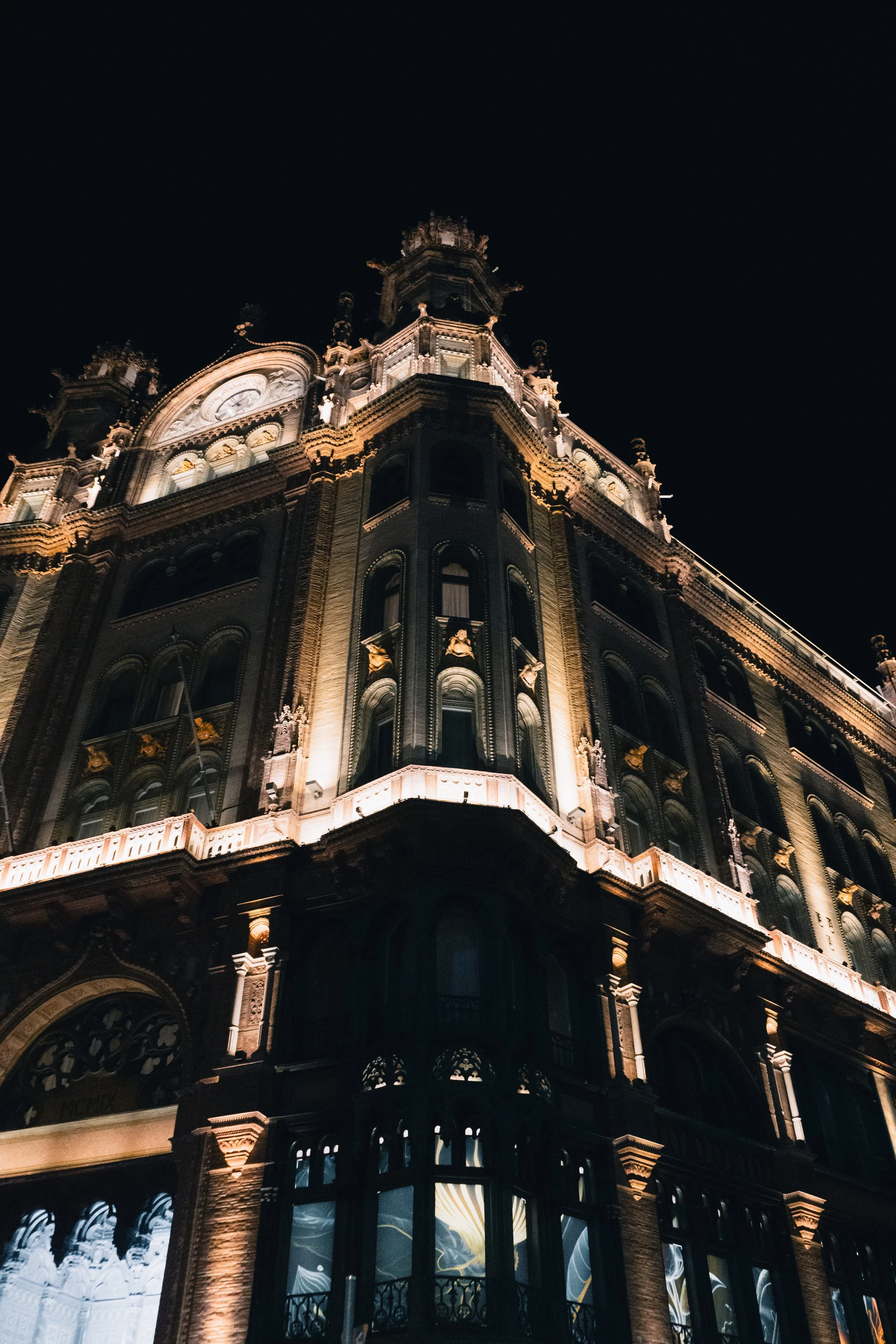 Budapest City Architecture-08532.jpg