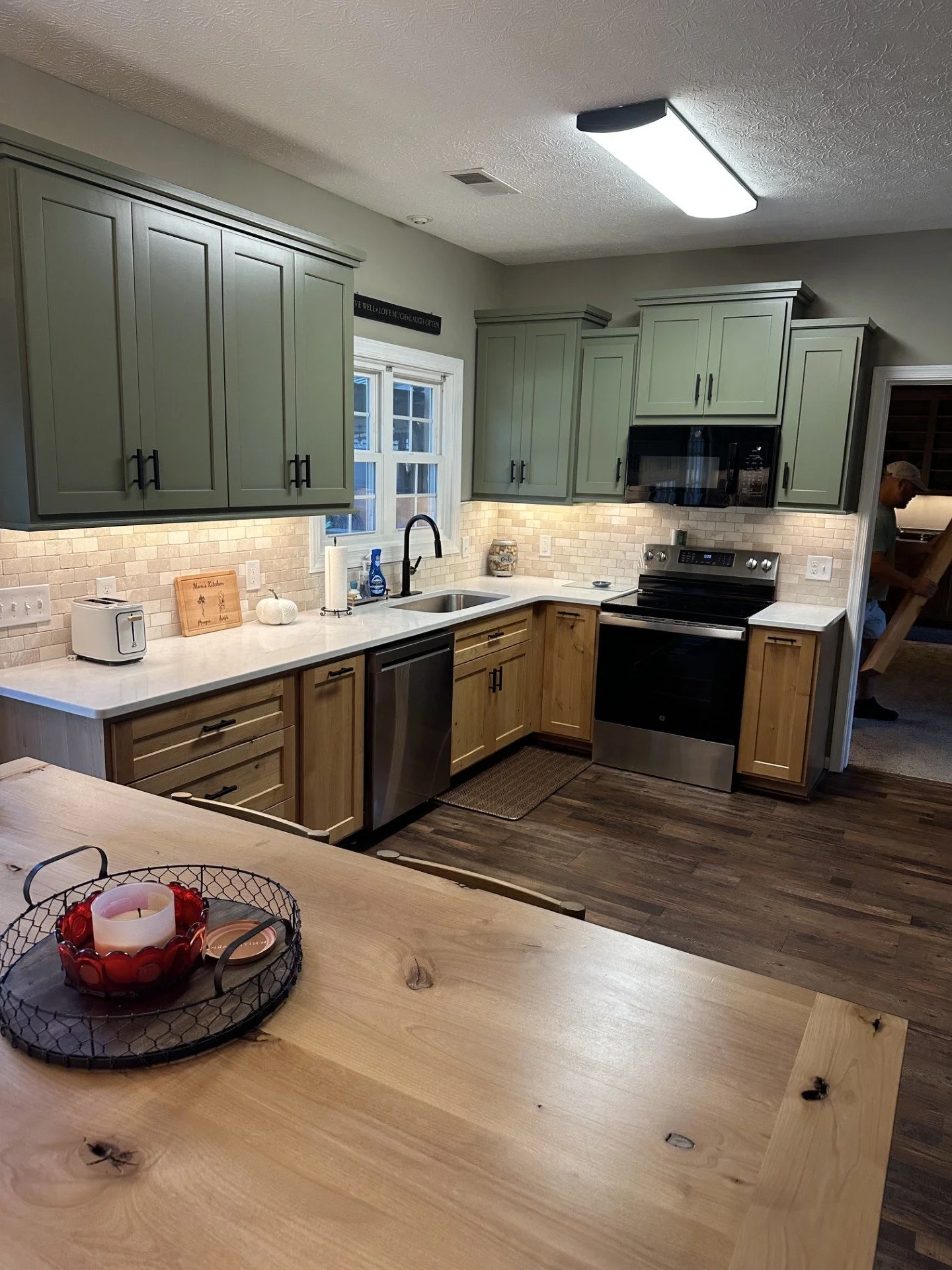 Kitchen3.jfif