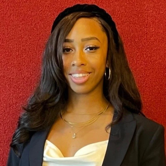 Solange Headshot