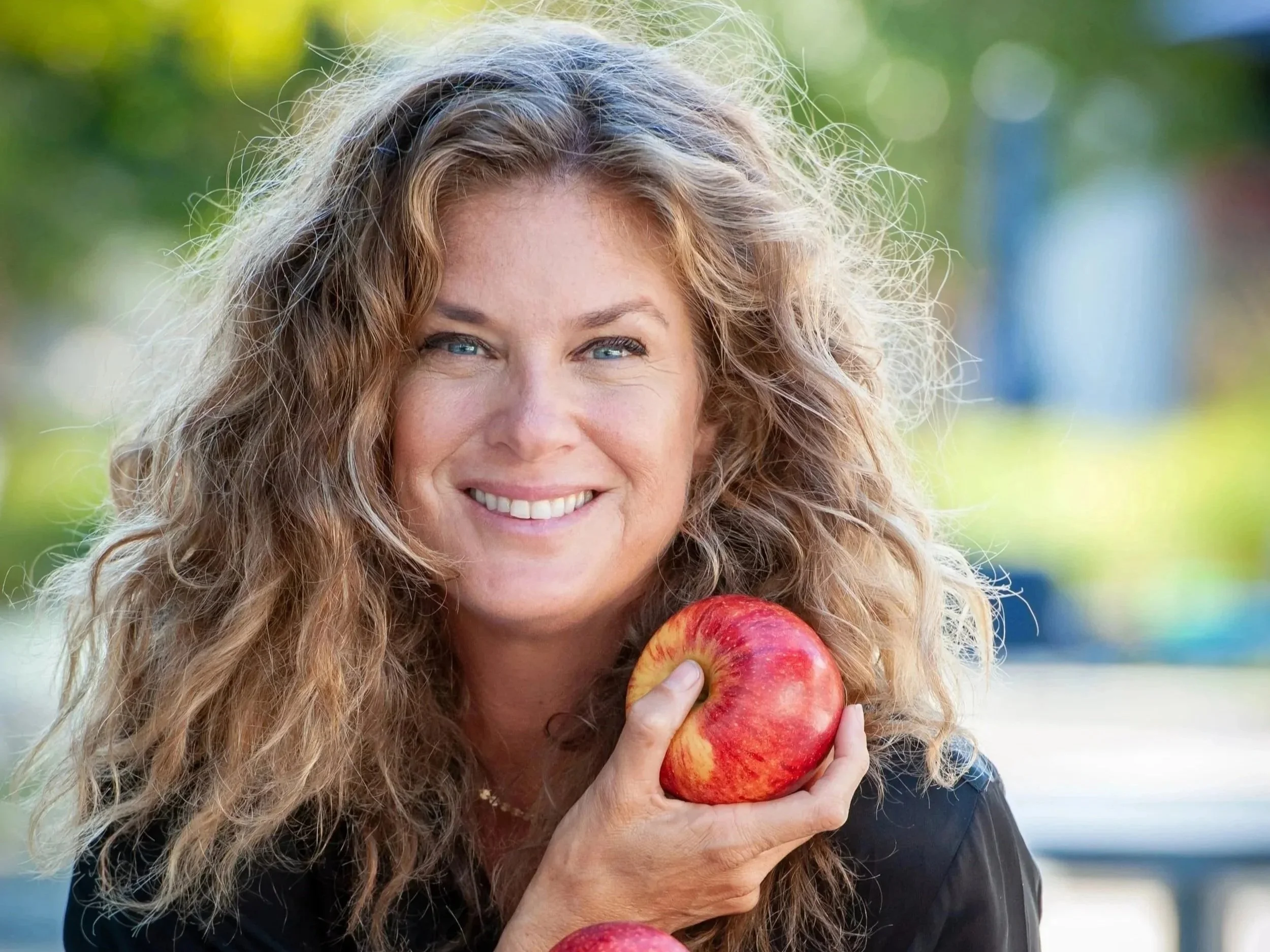 Envy.Apple.Rachel.Hunter.10.1.21-181.jpg