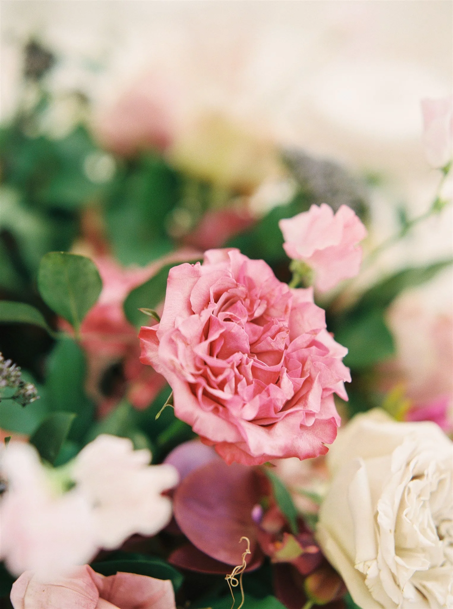 Artificial Rent Wedding Flower Design at Dallas Fort Worth Wedding by Luxury Floristry.jpg
