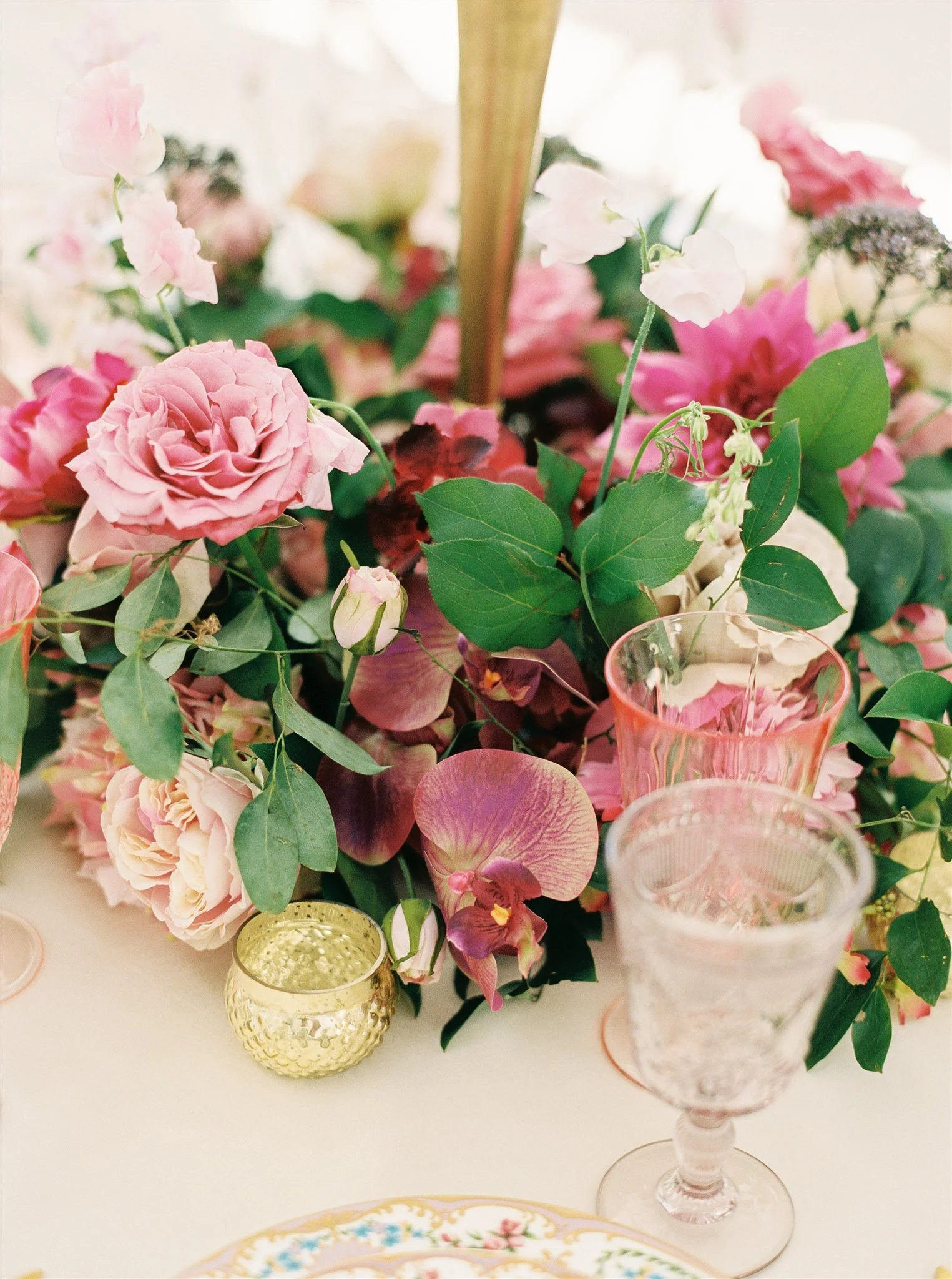 Artificial Rent Wedding Flower Design at Dallas Fort Worth Wedding by Luxury Floristry (2).jpg