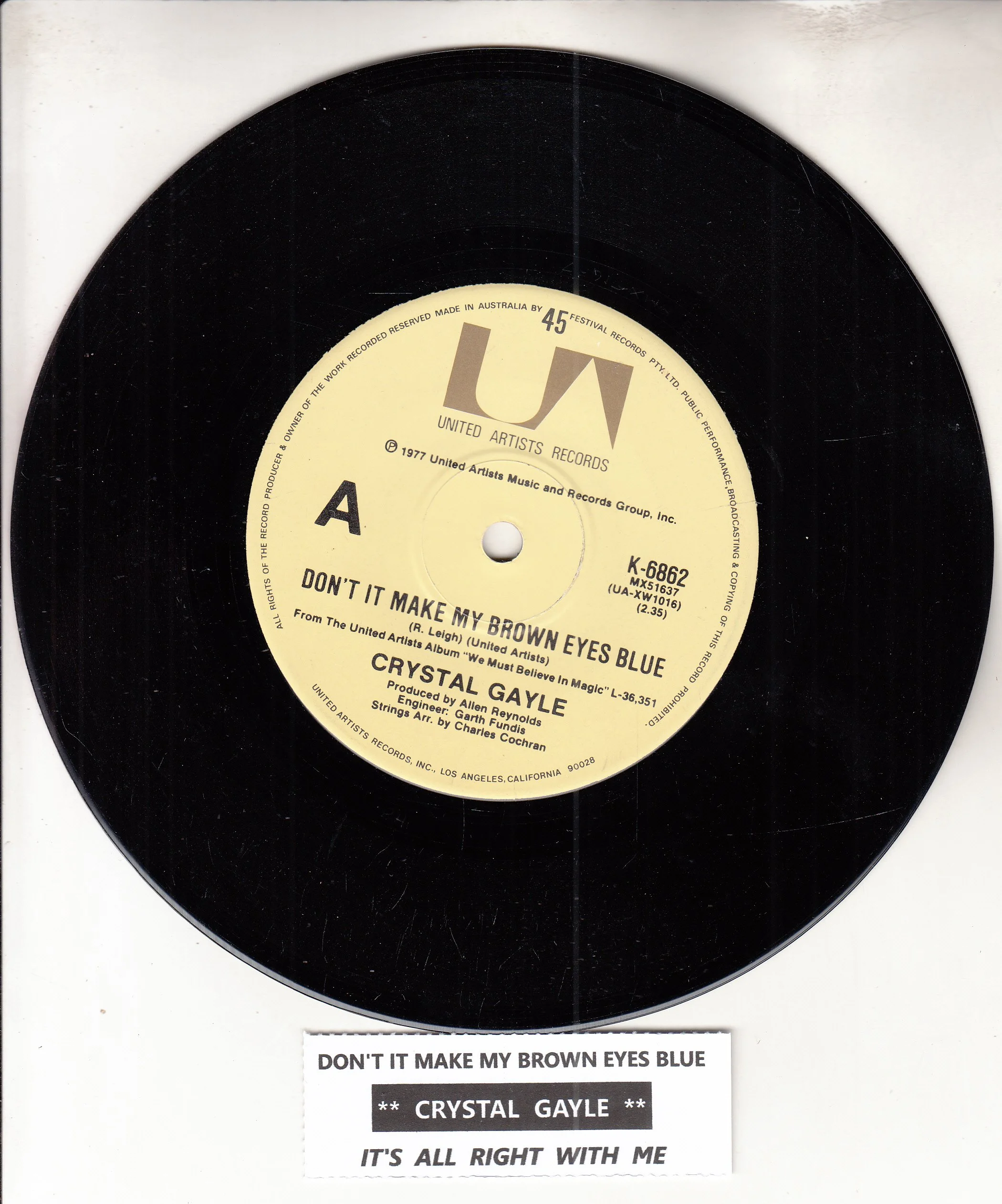 CRYSTAL GAYLE - Don't It Make My Brown Eyes Blue