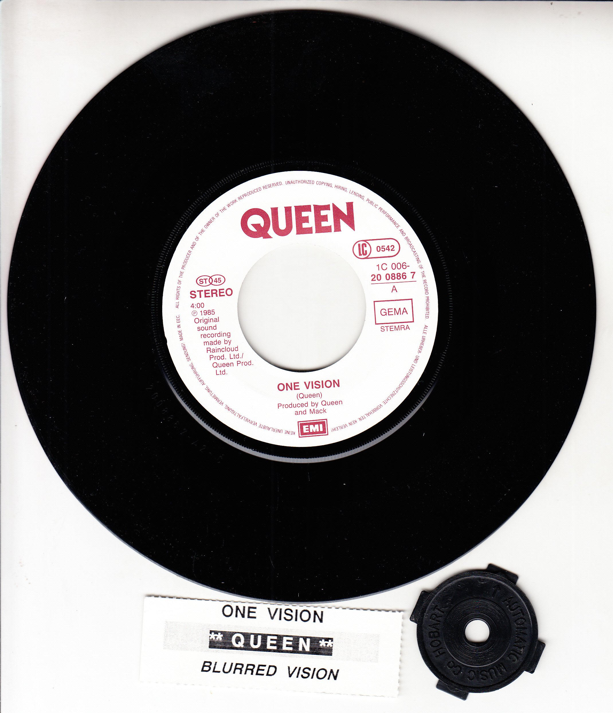 Q0017rec.jpg