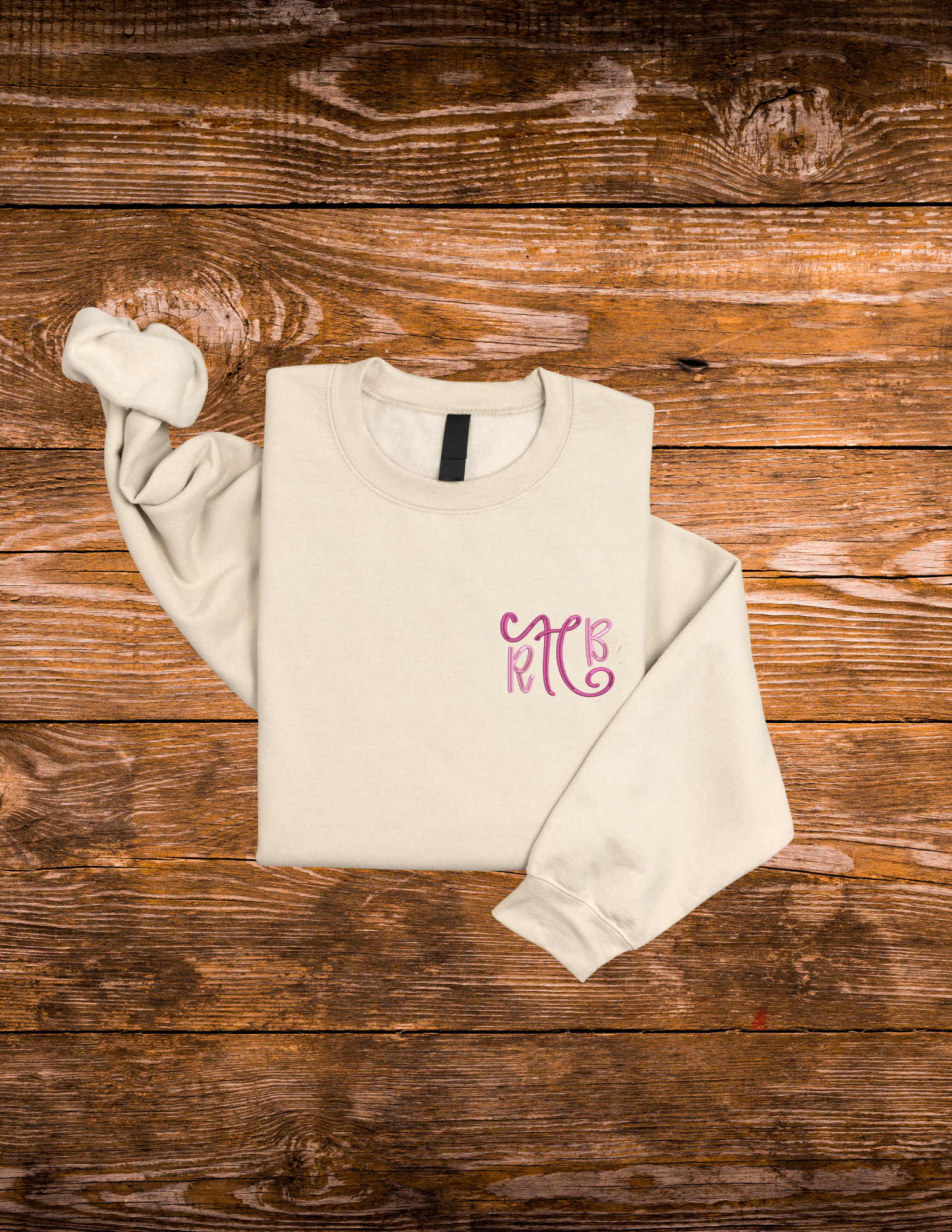 Monogram stacked embroidery crewneck