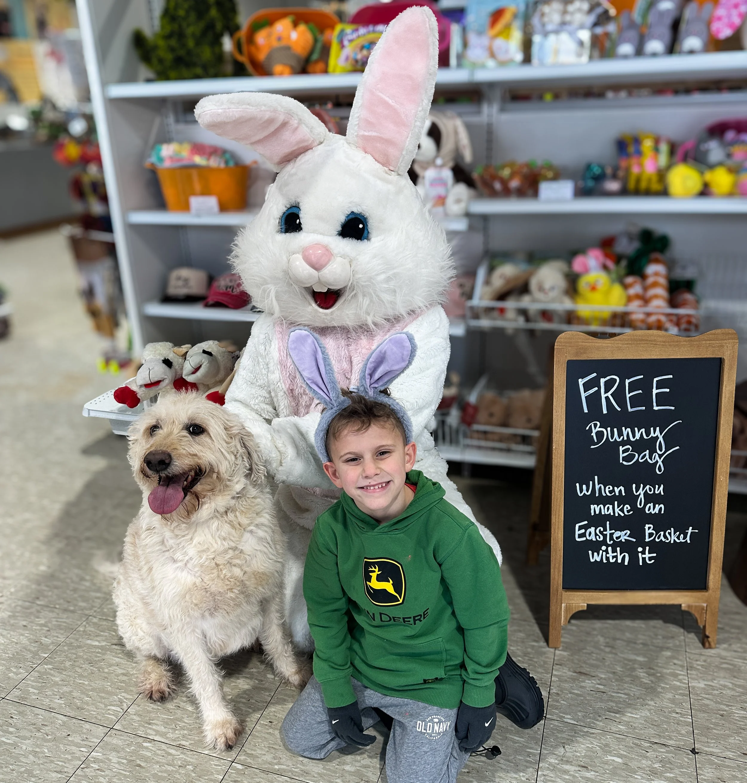 Dante &amp; Dory’s Pet Emporium Invites Pet Owners to Celebrate Spring with “Pet Photos with the Easter Bunny”