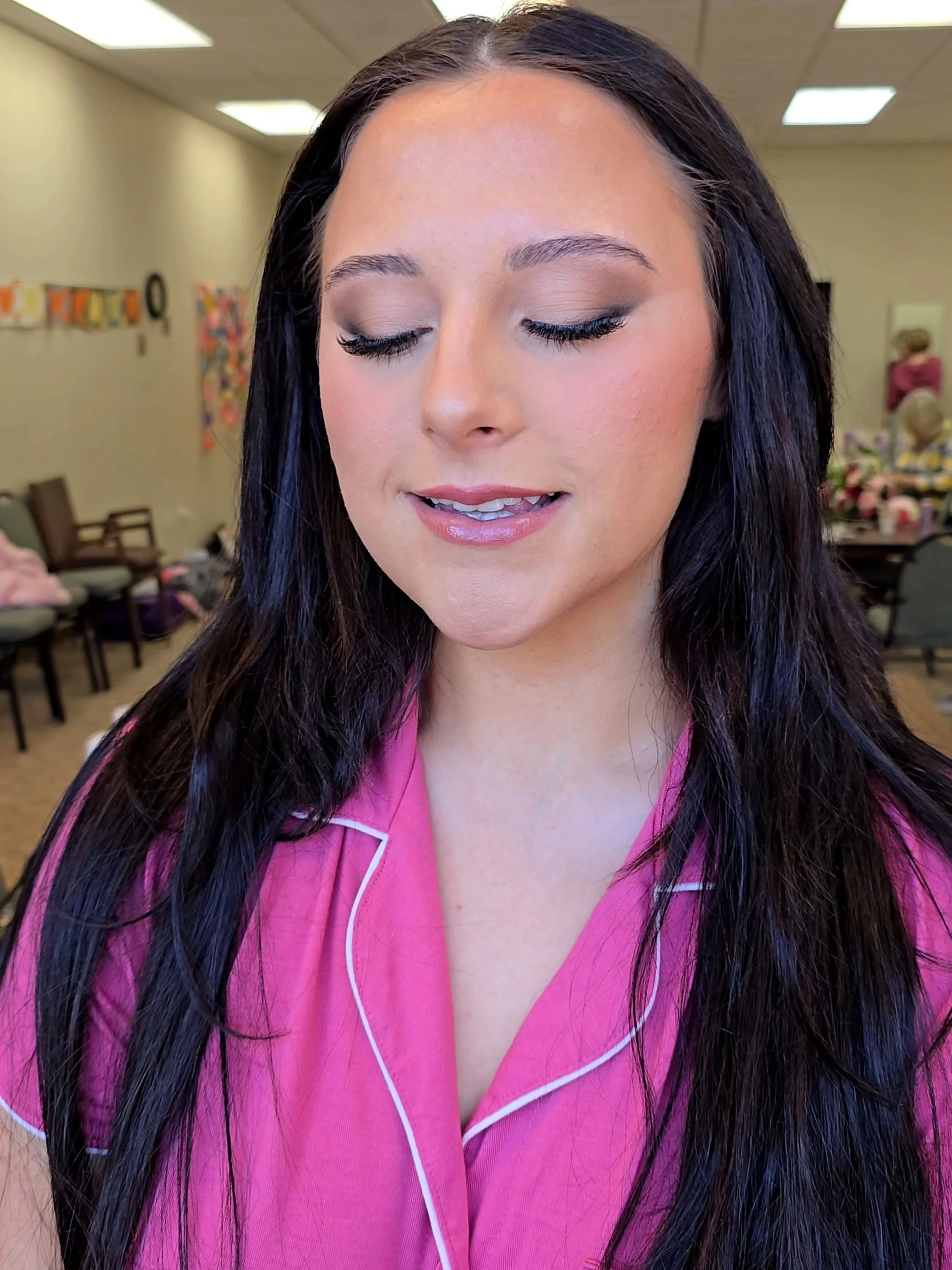 Beautiful Maid of Honor, sister, and birthday girl!!! So many things that made it such a special day! Scroll to see the most gorgeous eyes ever, and save for your bridal inspiration board! 🫶

If you like this makeup look, you might like:
-A slightly