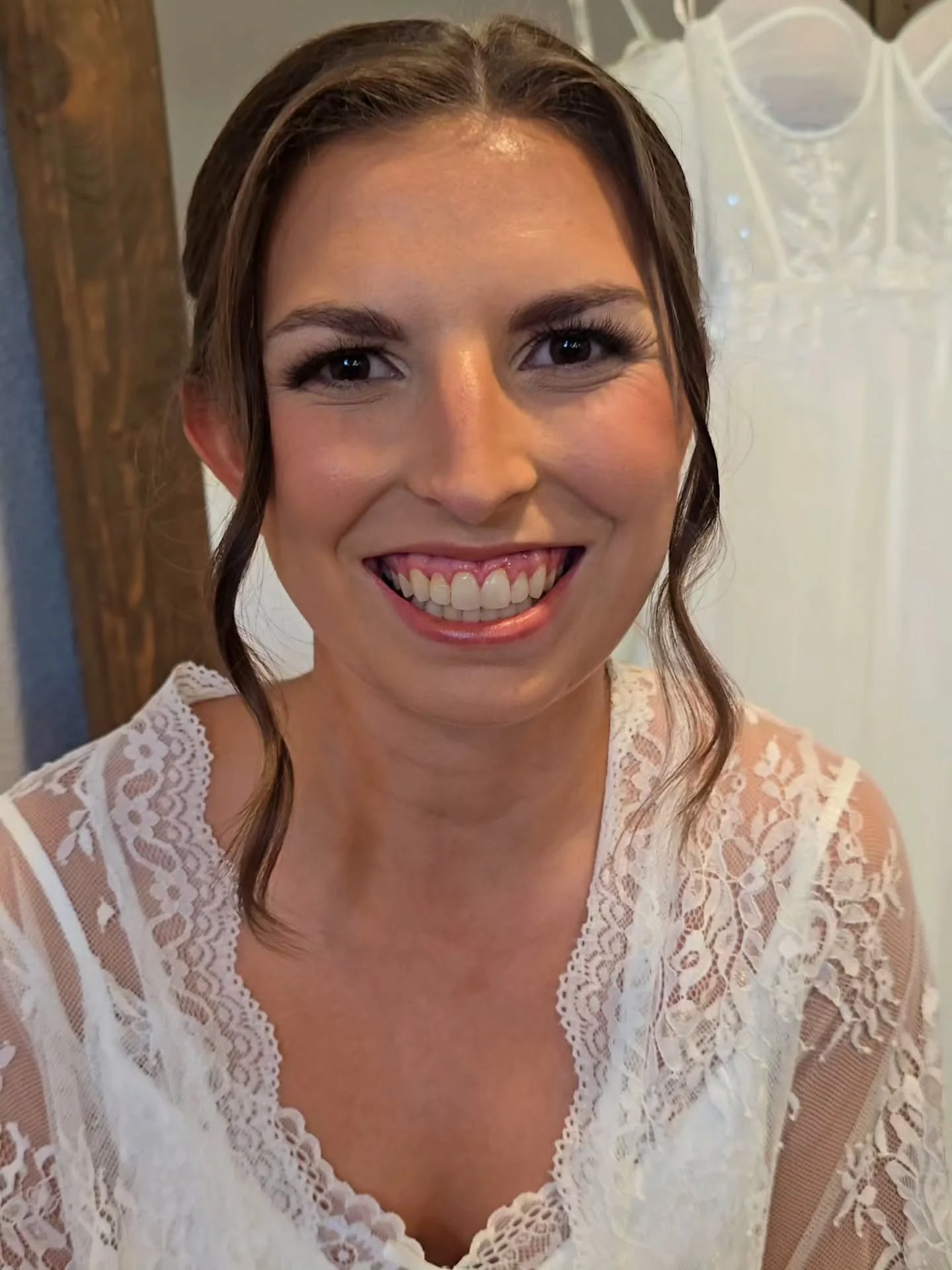 McKenna was glowing. The dress was stunning. The company was wonderful 🥹 McKenna, I loved being a part of your day!!!

Bride: McKenna FORLAND!!! 🤍
Hair: @beautybyashleyjean &amp; @emilyjean.beauty
Makeup: Me &amp; @_deannaschmidt 
Venue: The Timber