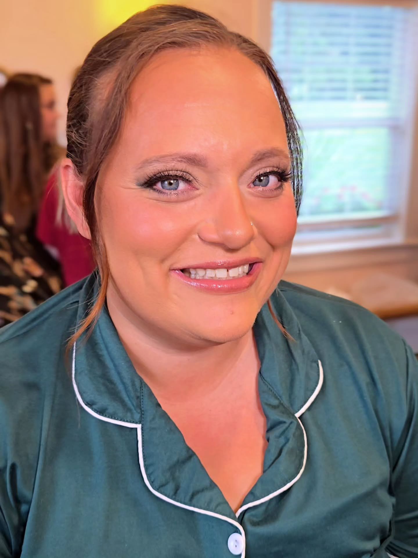 Just a little smoke and sparkle on a Wednesday 🤍🖤 Isn't Kara beautiful!!!

Minnesota Bride | Minnesota Wedding | 2027 Bride-to-Be | 2027 Bridal Inspo | Wedding Makeup | Bridal Makeup | Makeup Artist | MUA | Bridesmaid | MOH
