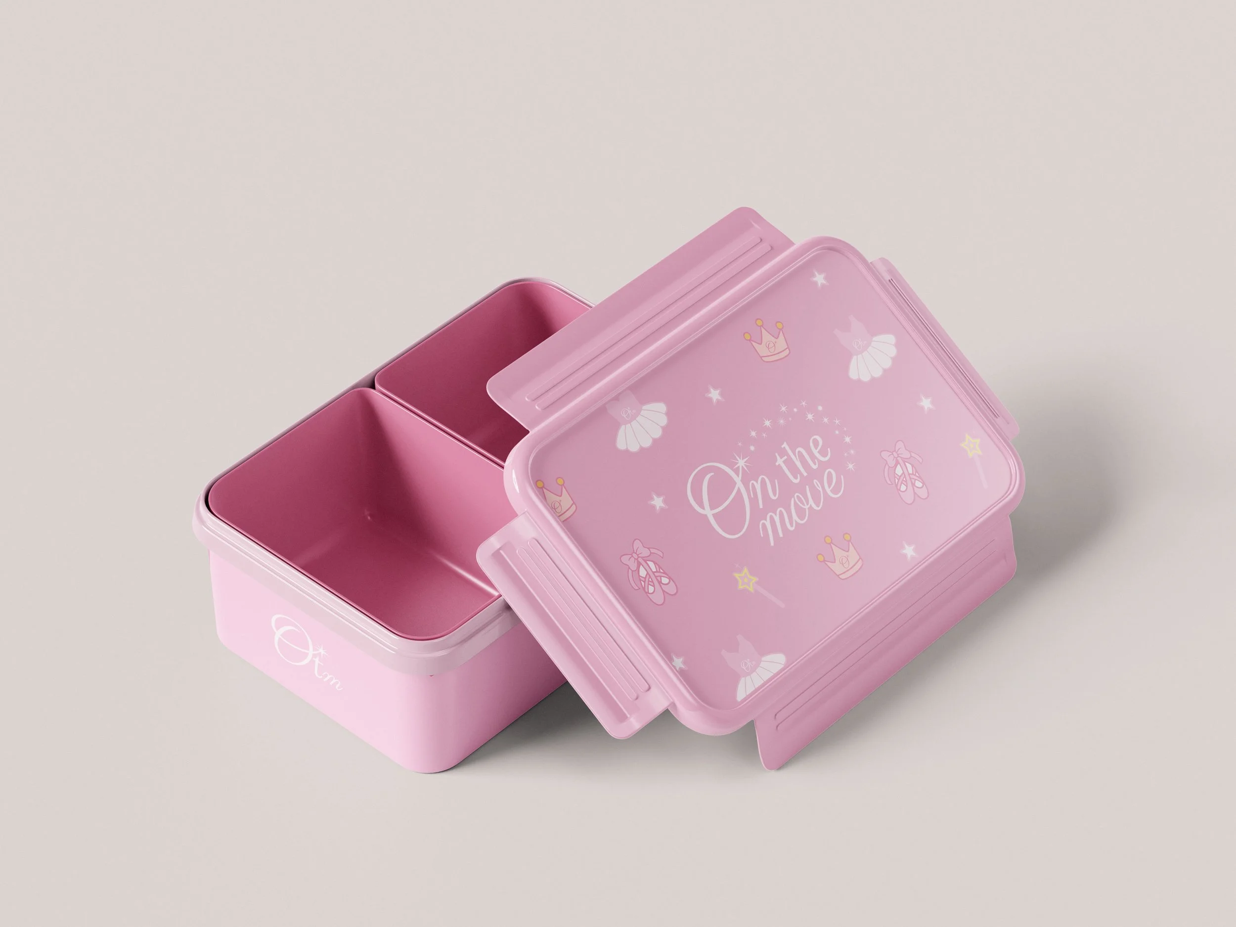 mockup lunchbox otm.jpg