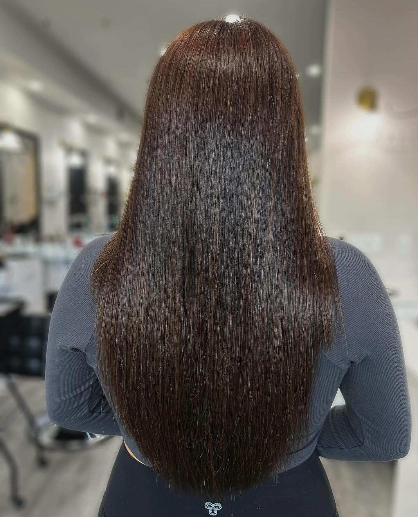 Extension transformation by @keekshair 
Cezanne smoothing service 
Full all over colour 
6 packs of @bellamihairpro I tips 

#burnabyhairsalon #burnabyhairstylist #hairextension #hairextensions #vancouverhairstylist #ʜᴀɪʀɪɴsᴘᴏ