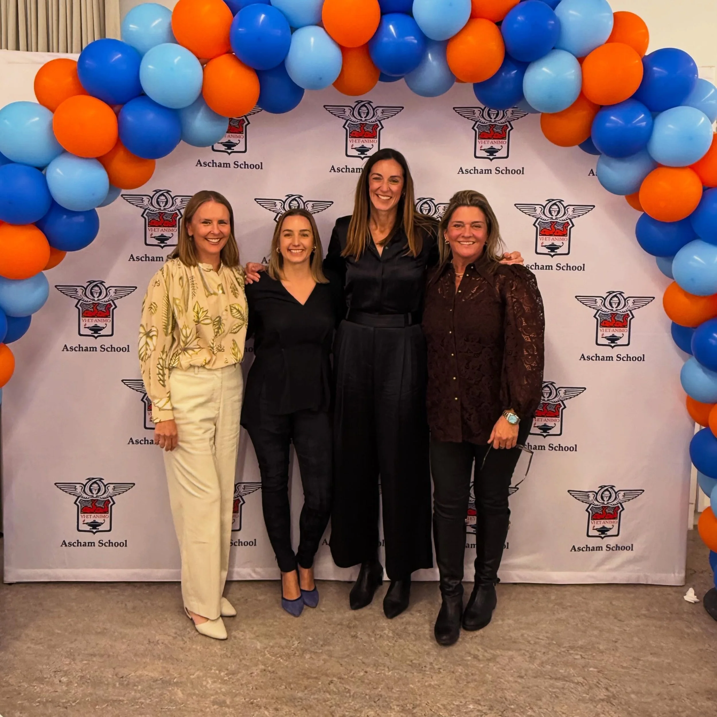 Sisters in Sport 2026 🧡💙
&ldquo;Outplaying the Past&rdquo;
We had the absolute pleasure of hearing from the inspiring Stephanie Rudnick alongside an incredible panel of powerhouse women &mdash; Kim Anderson, Jane Fernandez and Jennie Sager. 🙌🏽

T