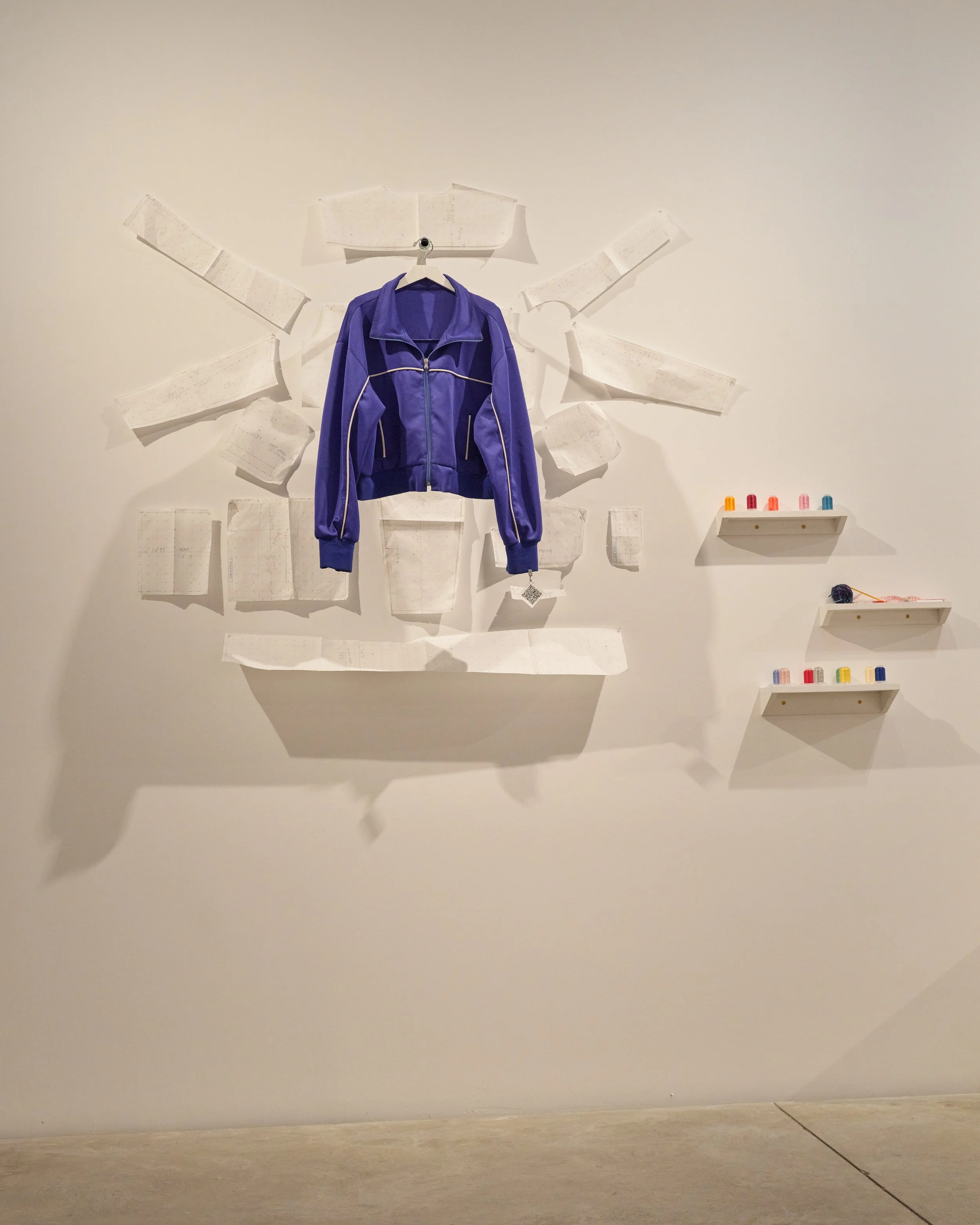 Fashion In Between64870.jpg