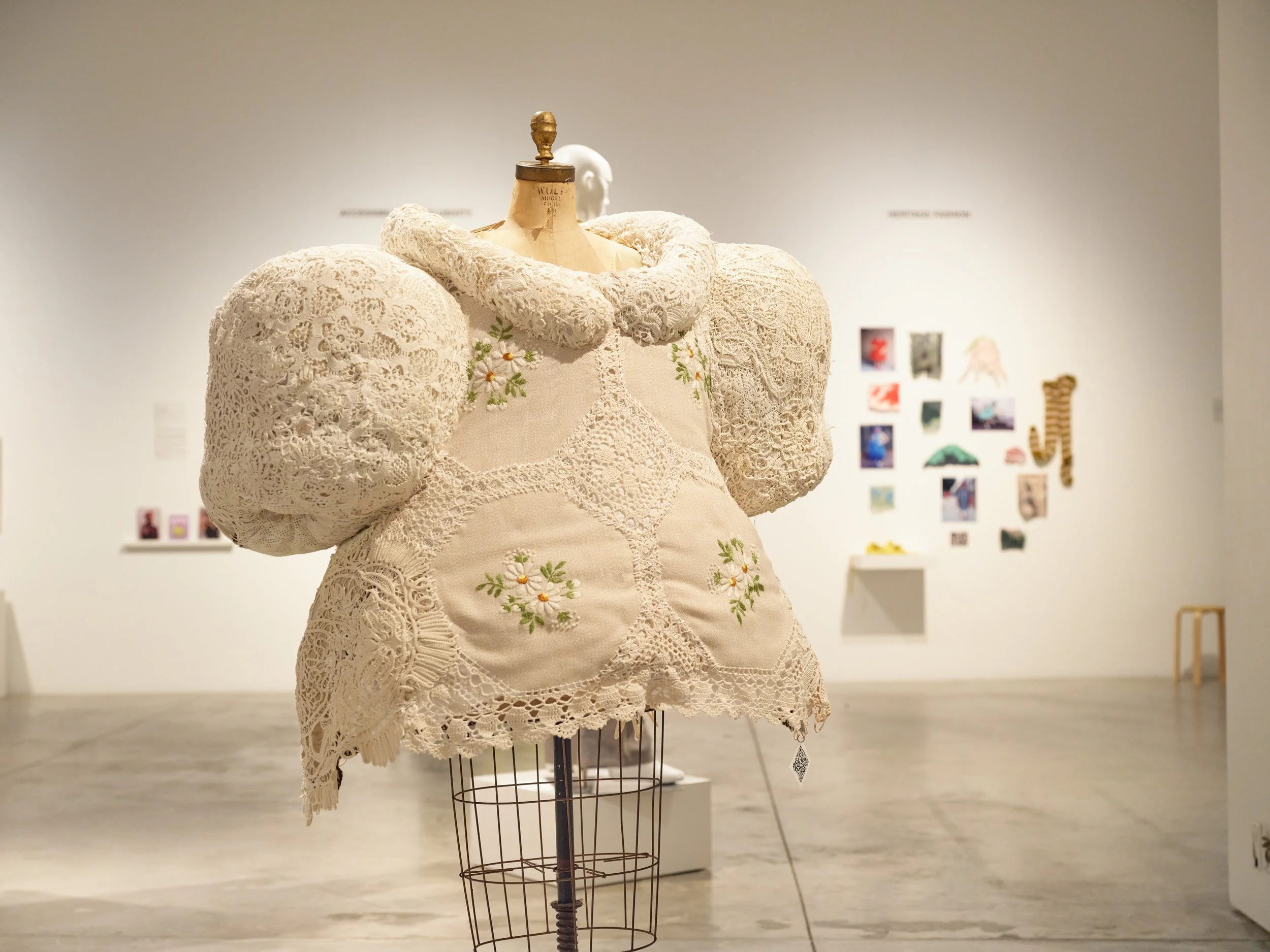 Fashion In Between64793.jpg