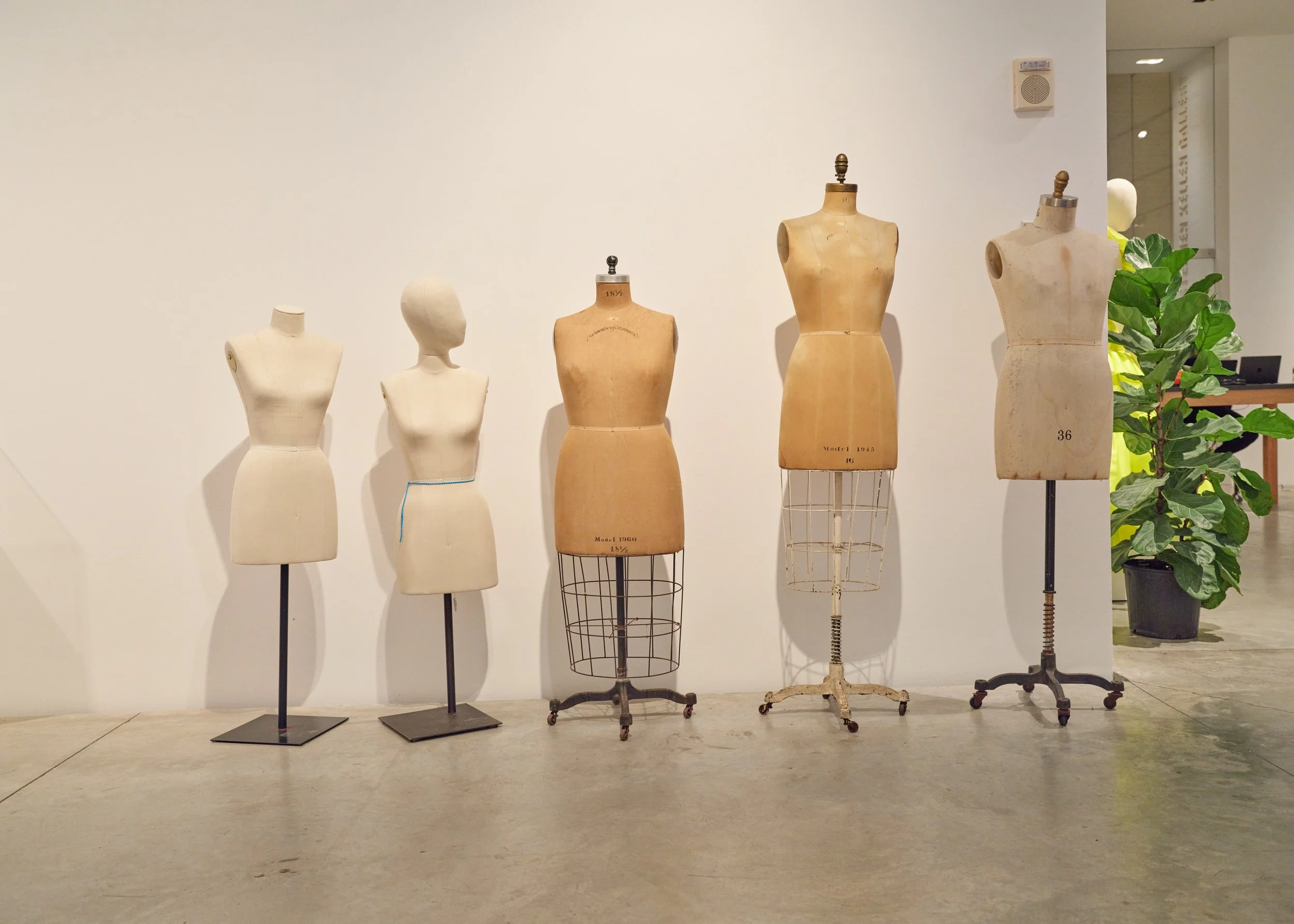 Fashion In Between64867.jpg