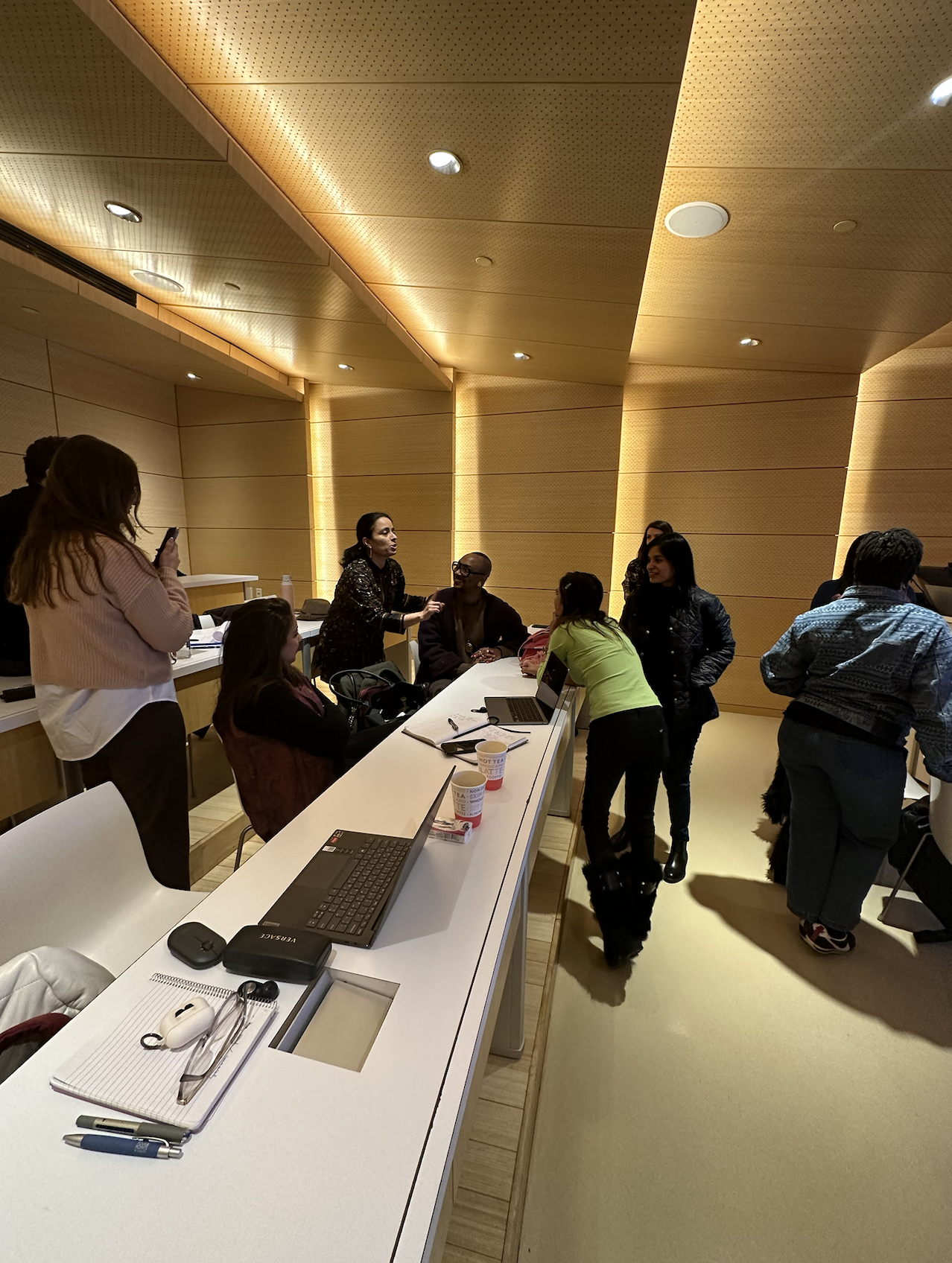 jerome lamaar emilux 3.png