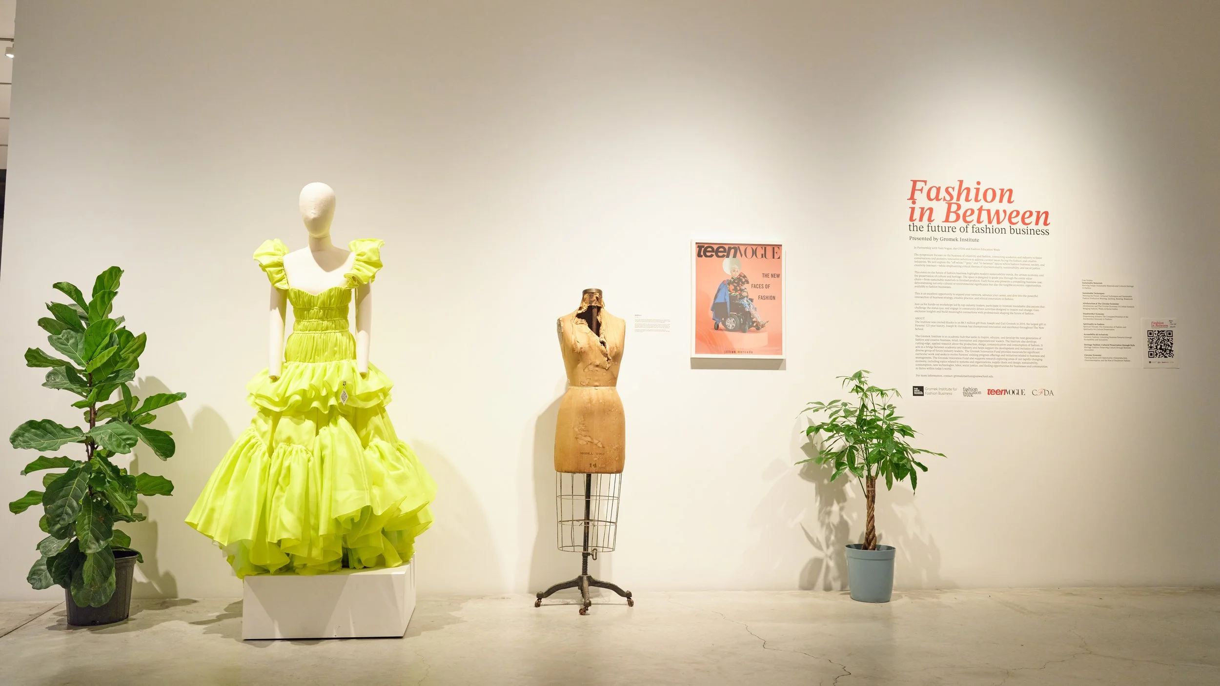 Fashion In Between64820.jpg