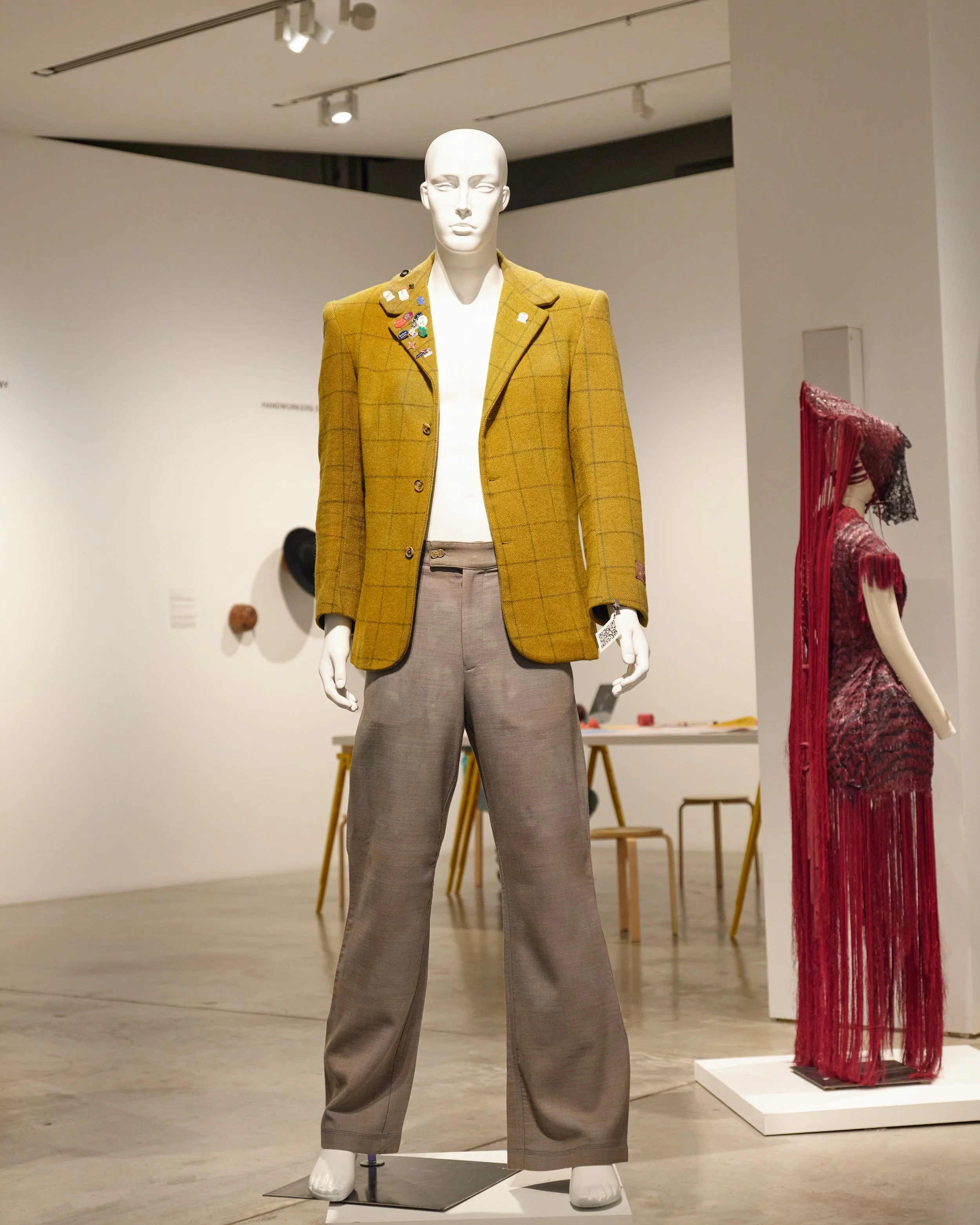 Fashion In Between64827.jpg