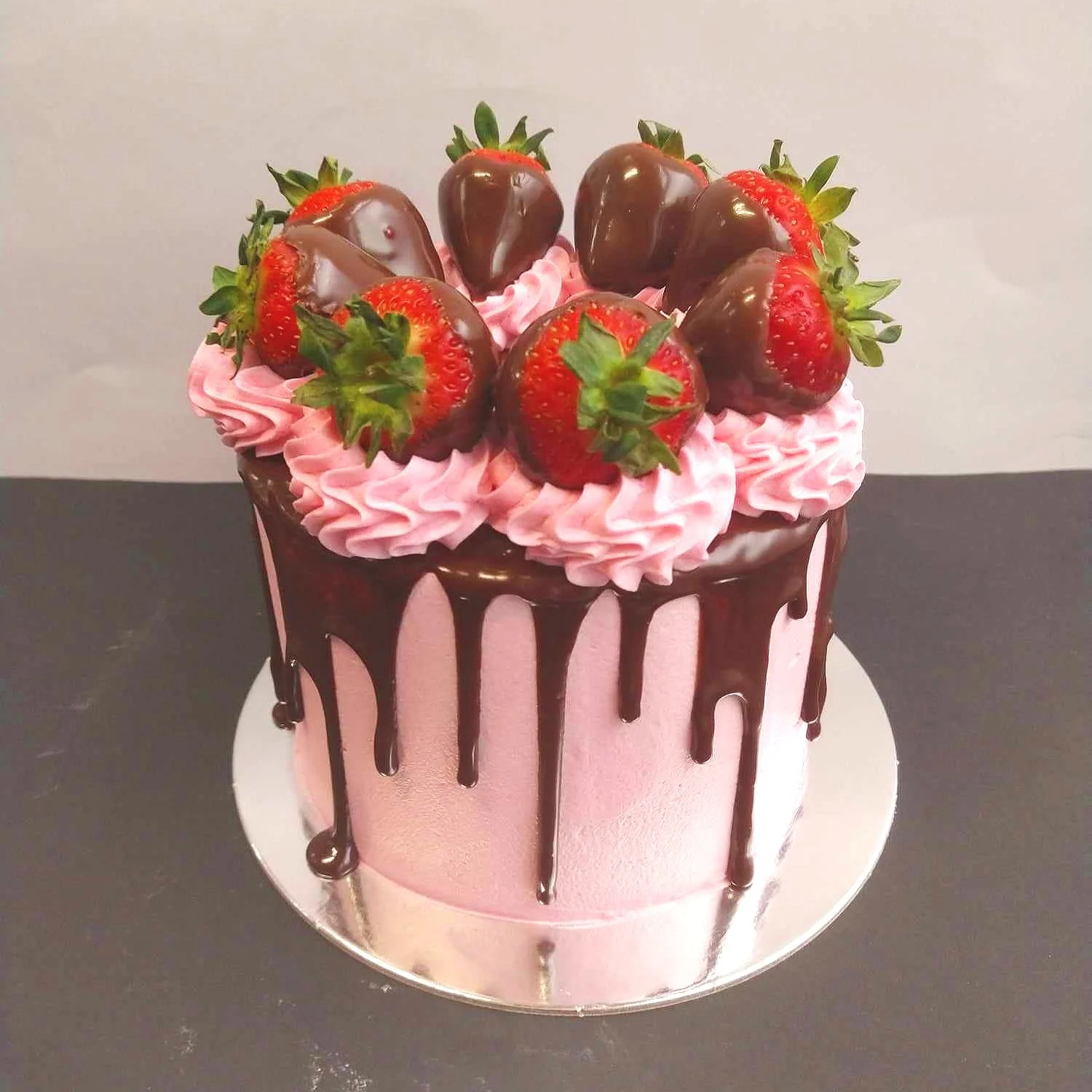 Chocolate Strawberry Mini Cake