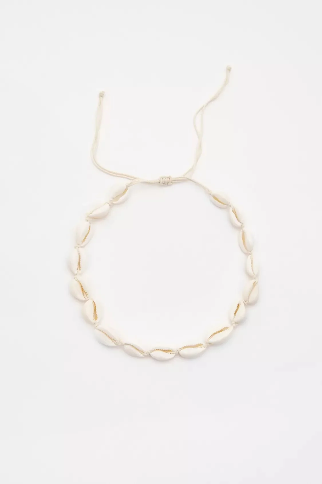 SHELL NEKCLACE - £8.99