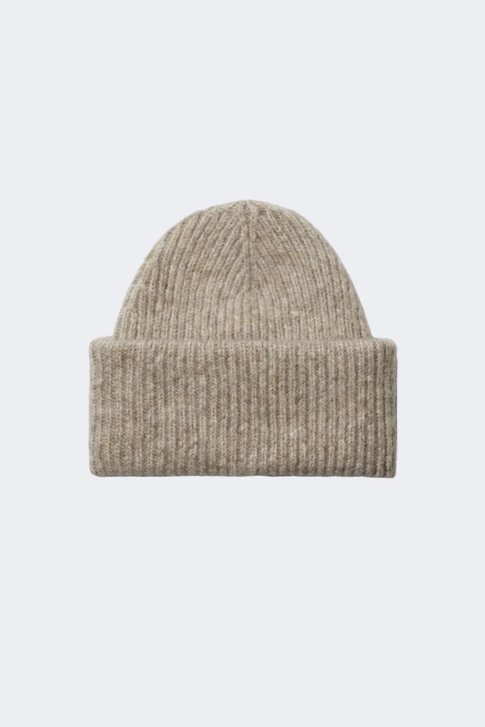 BEANIE - £26