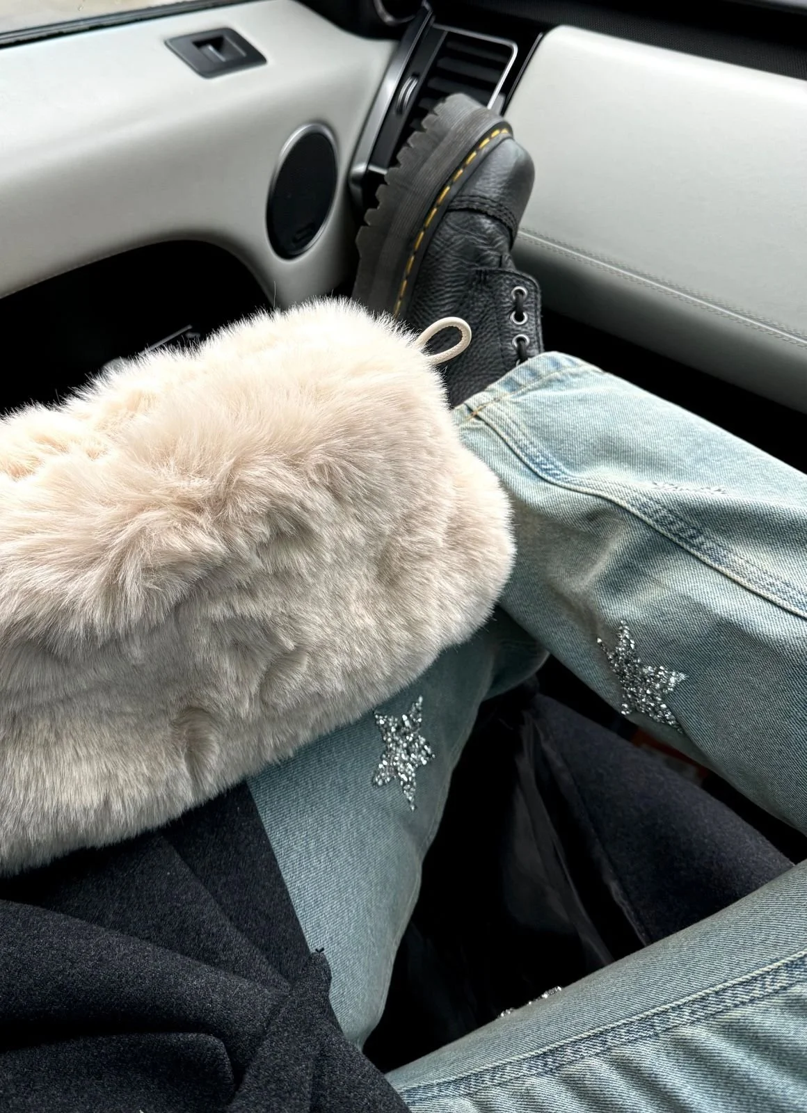 8 Tips To Help You Build Your Dream Wardrobe